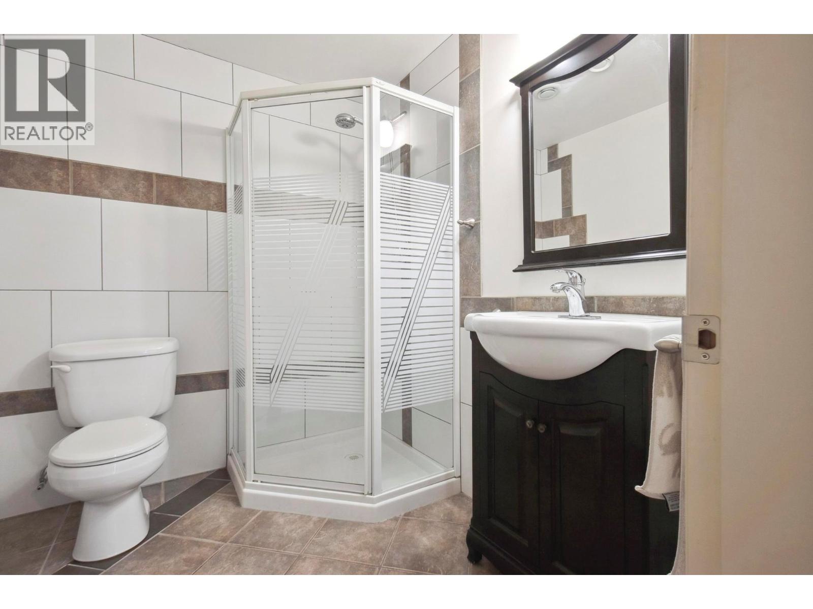 183 Magic Drive, Kelowna, British Columbia  V1V 1N2 - Photo 36 - 10376472