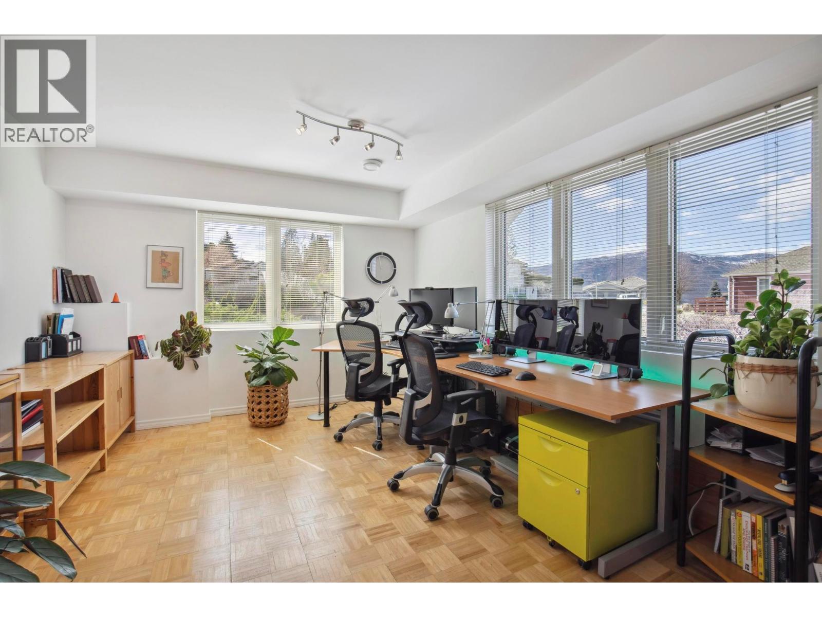 183 Magic Drive, Kelowna, British Columbia  V1V 1N2 - Photo 37 - 10376472