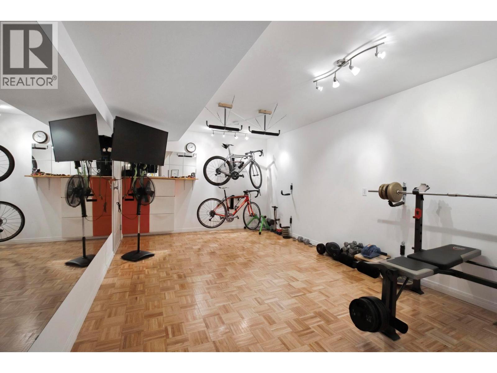 183 Magic Drive, Kelowna, British Columbia  V1V 1N2 - Photo 39 - 10376472