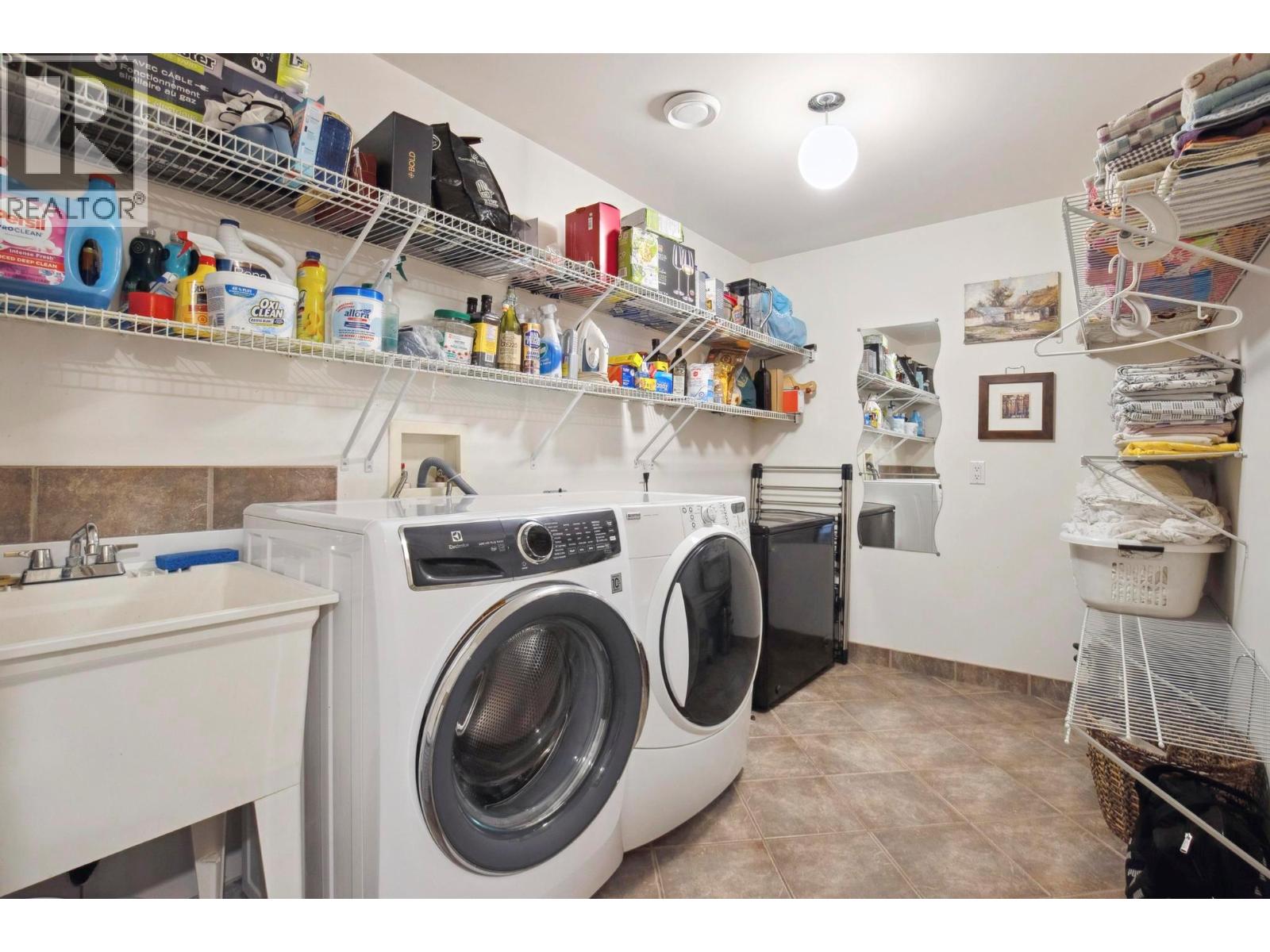 183 Magic Drive, Kelowna, British Columbia  V1V 1N2 - Photo 40 - 10376472