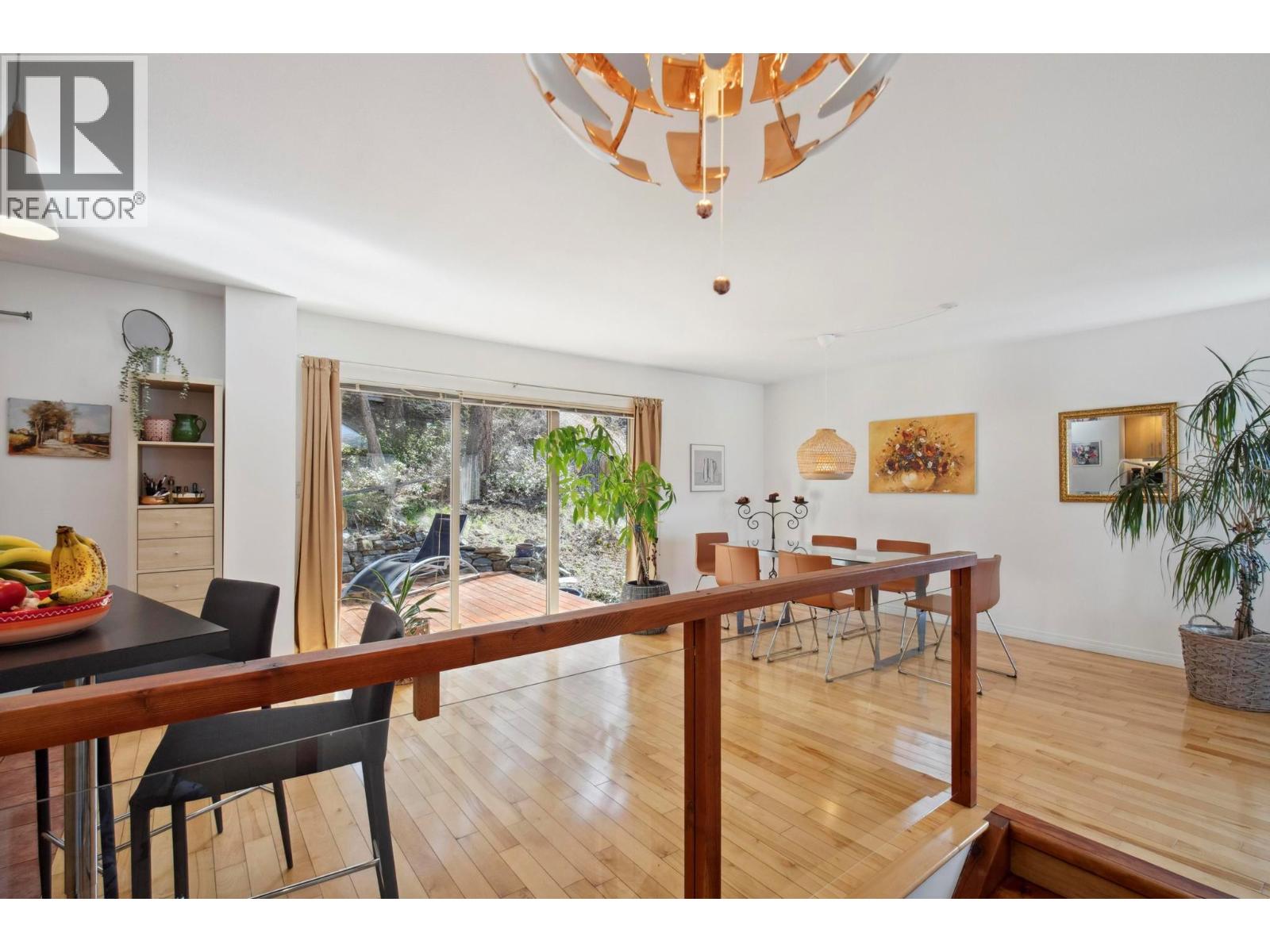 183 Magic Drive, Kelowna, British Columbia  V1V 1N2 - Photo 9 - 10376472