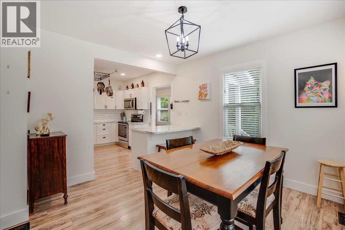 1667 Cedar Avenue, Trail, British Columbia  V1R 4C9 - Photo 17 - 10376355