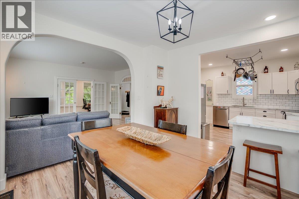 1667 Cedar Avenue, Trail, British Columbia  V1R 4C9 - Photo 18 - 10376355