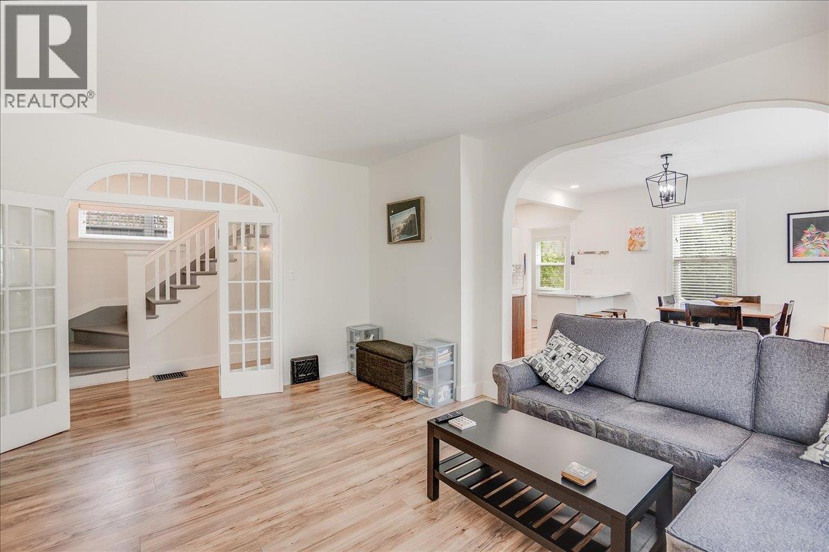 1667 Cedar Avenue, Trail, British Columbia  V1R 4C9 - Photo 20 - 10376355