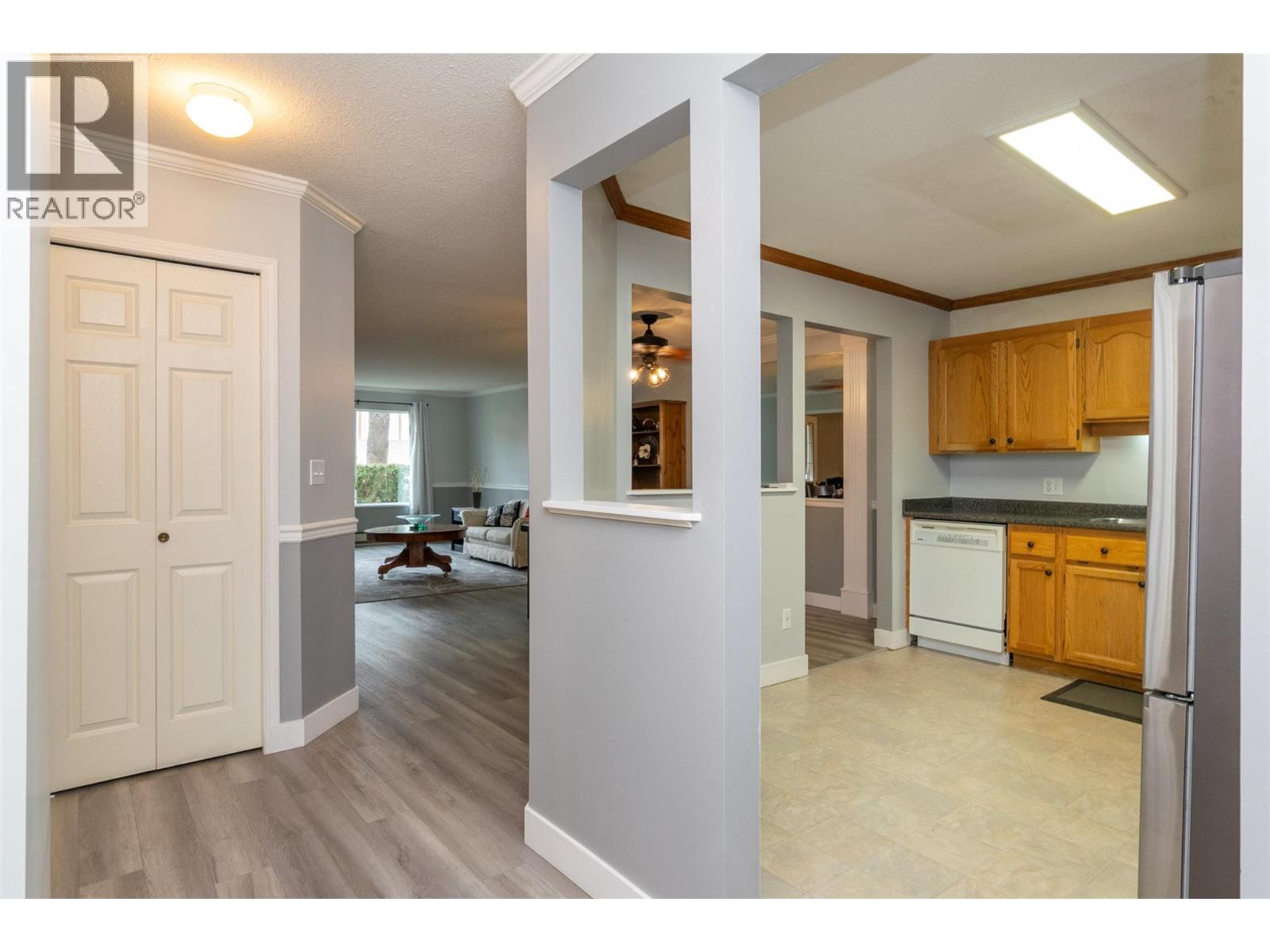 251 6 Street Se Unit# 109, Salmon Arm, British Columbia  V1E 1J9 - Photo 18 - 10376249