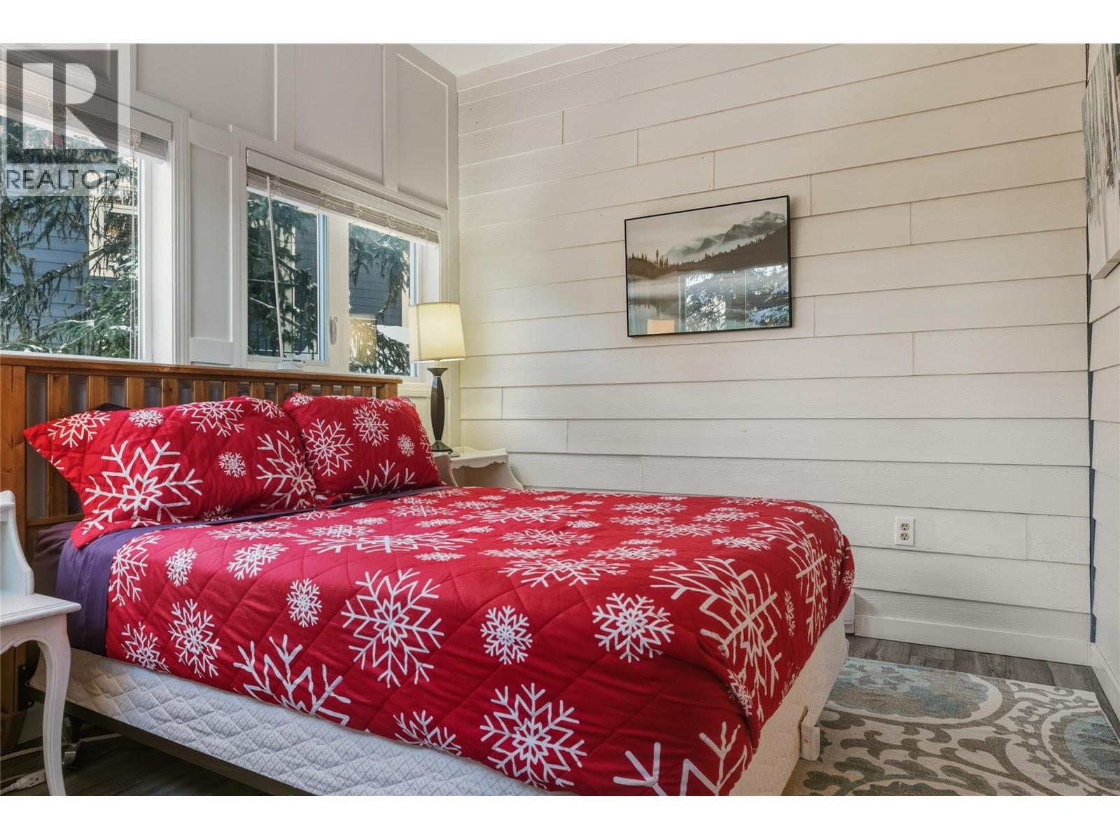 725 Monashee Road, Silver Star, British Columbia  V1B 0S5 - Photo 18 - 10376127