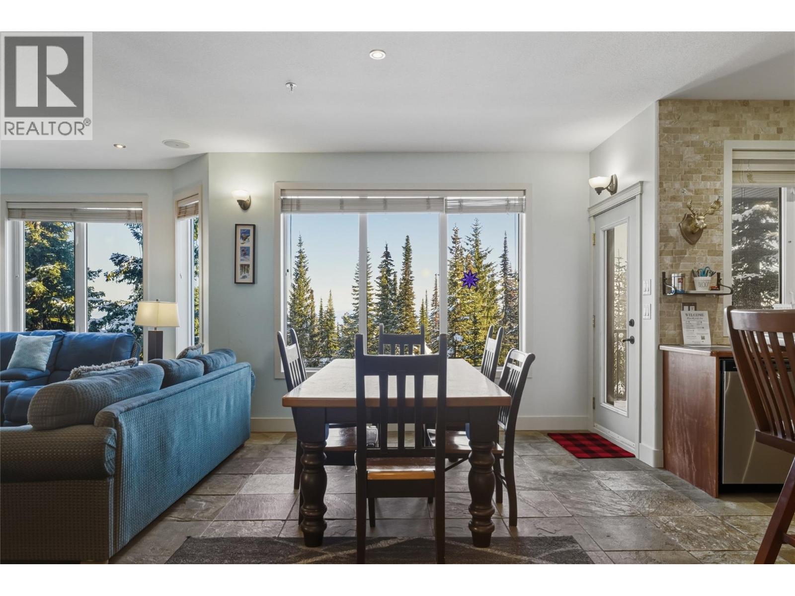 725 Monashee Road, Silver Star, British Columbia  V1B 0S5 - Photo 4 - 10376127