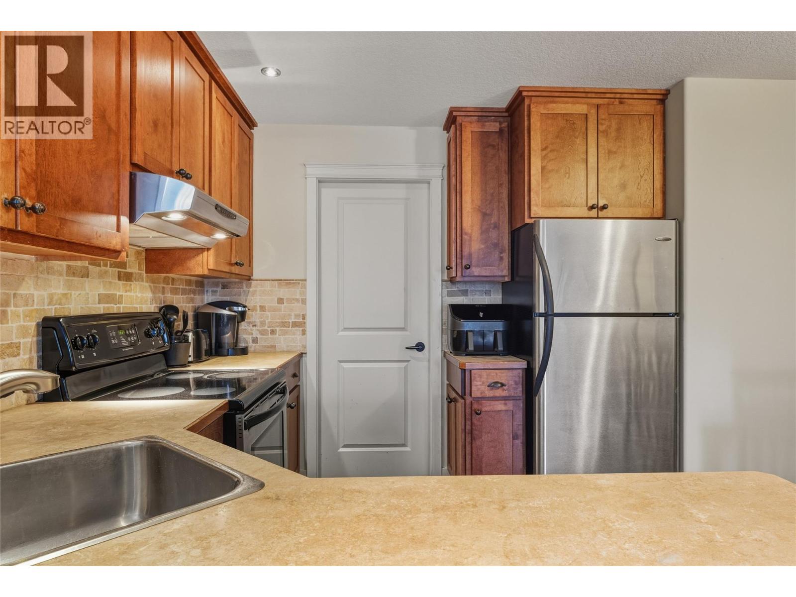 725 Monashee Road, Silver Star, British Columbia  V1B 0S5 - Photo 42 - 10376127