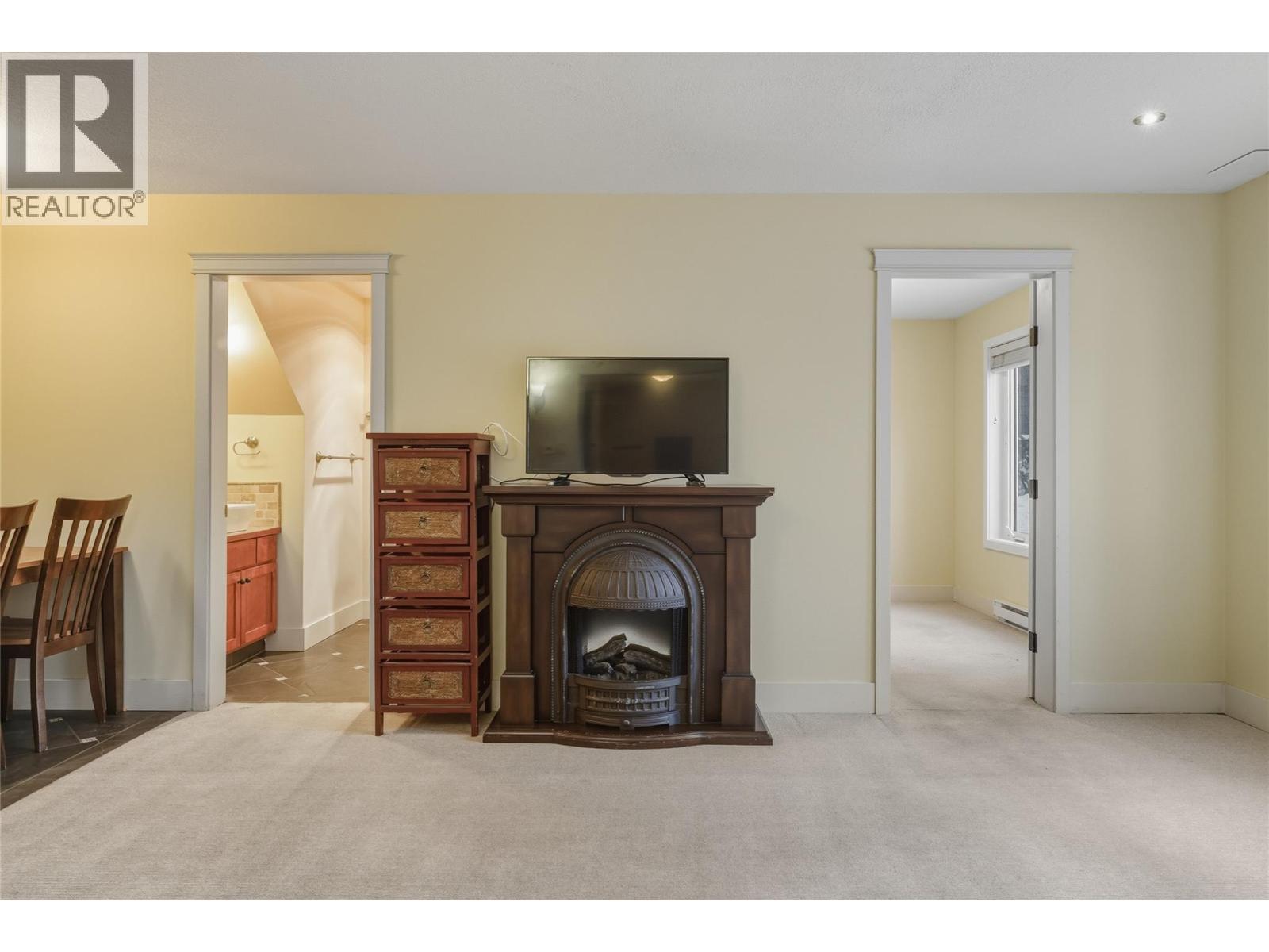 725 Monashee Road, Silver Star, British Columbia  V1B 0S5 - Photo 45 - 10376127