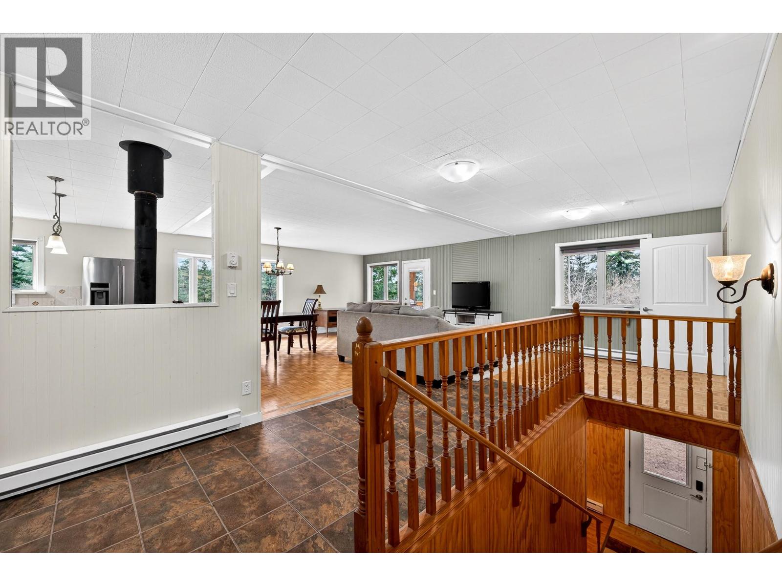 4587 Martin Creek Road, Pritchard, British Columbia  V0E 2P0 - Photo 6 - 10376467