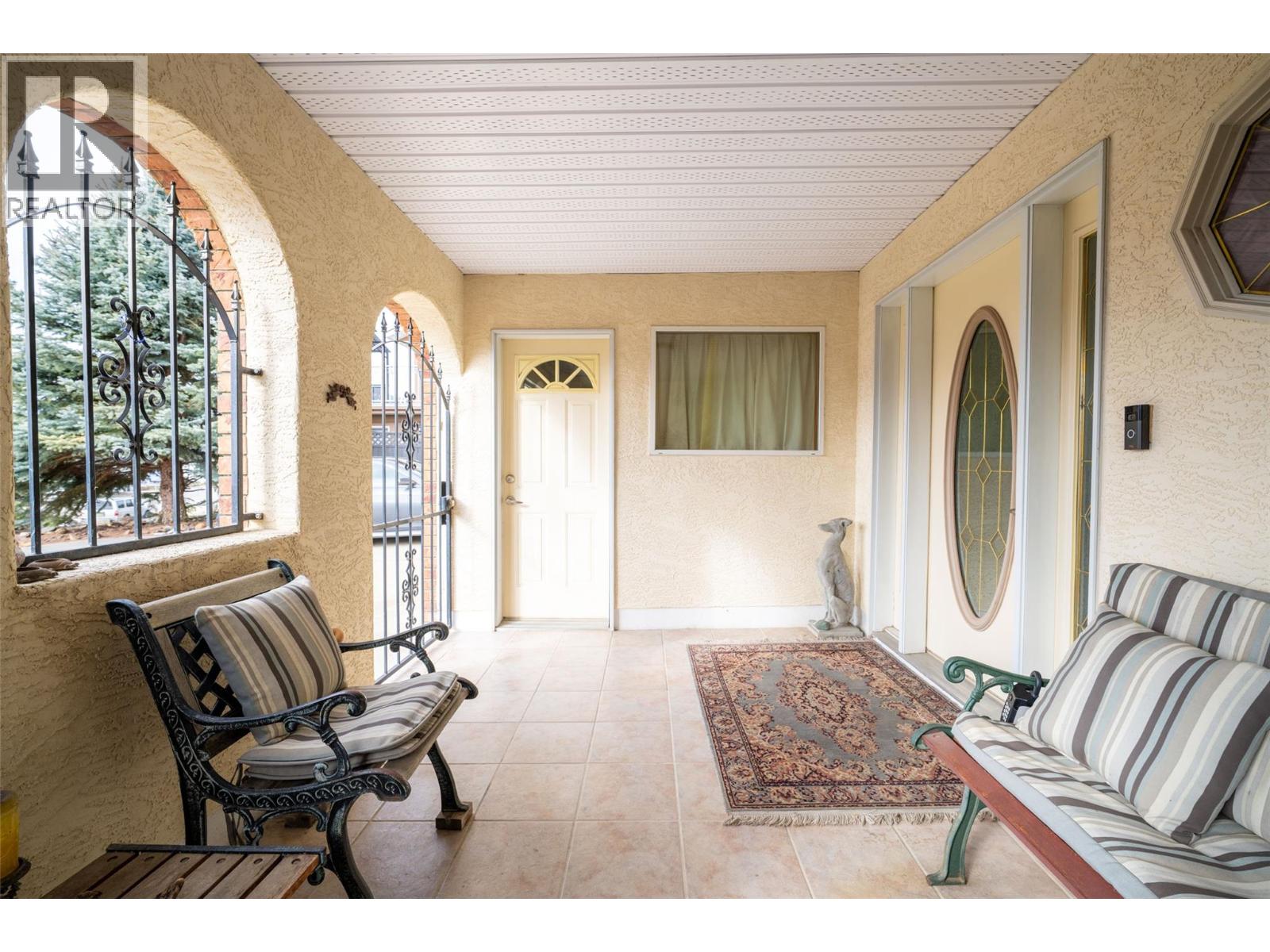 6809 Cameo Drive N, Vernon, British Columbia  V1H 1N9 - Photo 22 - 10375171