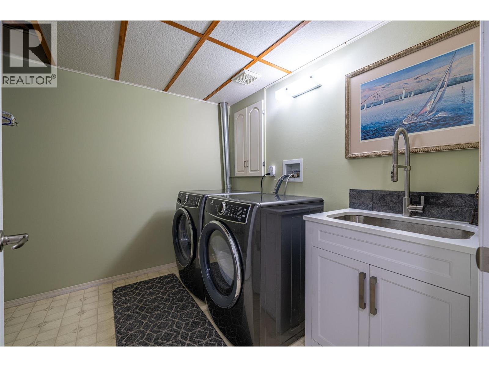 6809 Cameo Drive N, Vernon, British Columbia  V1H 1N9 - Photo 33 - 10375171