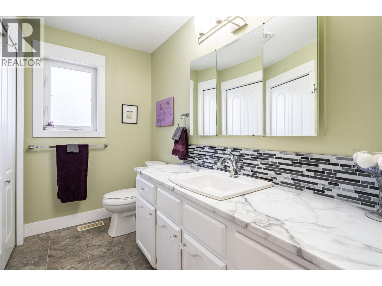 6809 Cameo Drive N, Vernon, British Columbia  V1H 1N9 - Photo 52 - 10375171