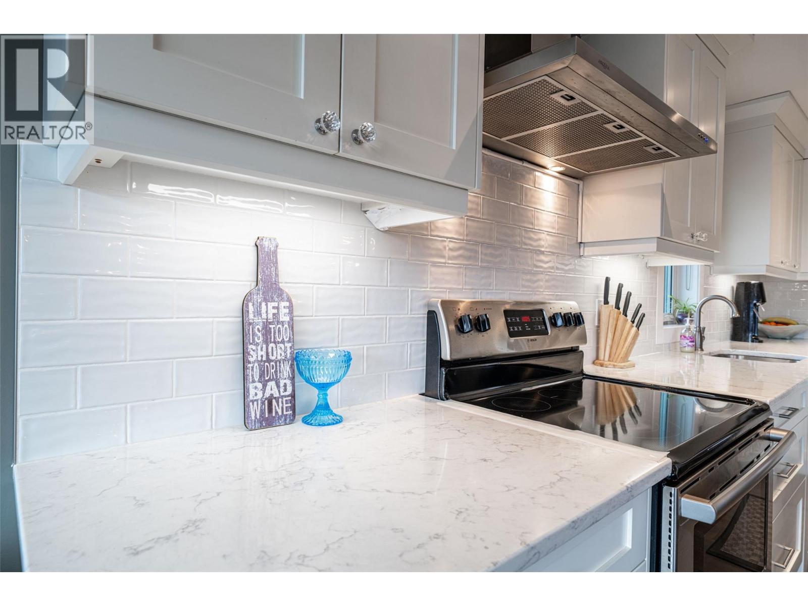 6809 Cameo Drive N, Vernon, British Columbia  V1H 1N9 - Photo 70 - 10375171