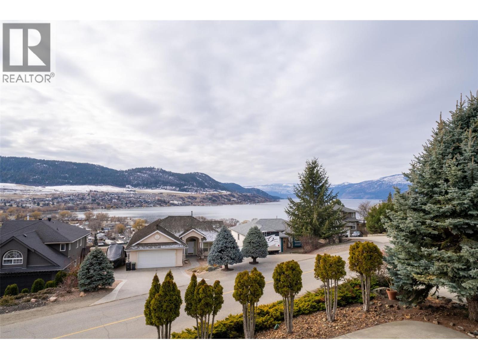 6809 Cameo Drive N, Vernon, British Columbia  V1H 1N9 - Photo 84 - 10375171