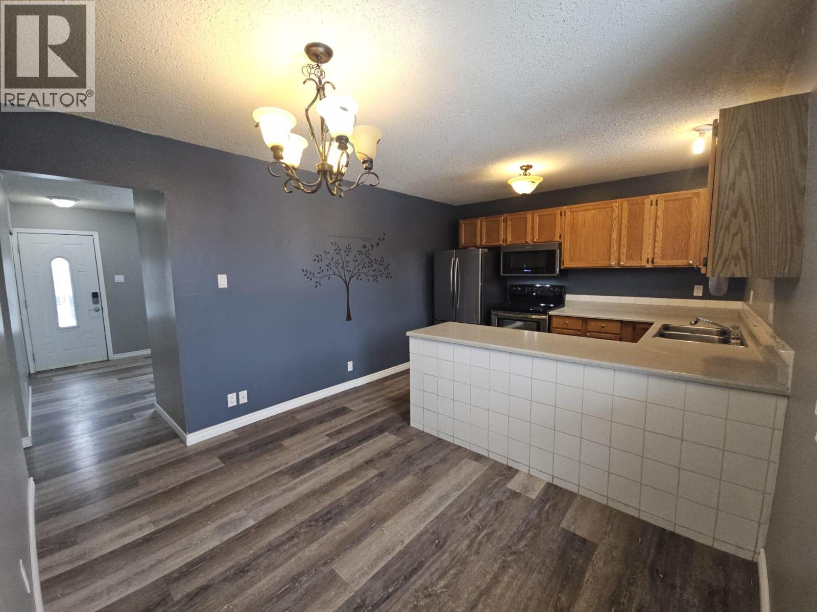 5224 42 Street Ne, Chetwynd, British Columbia  V0C 1J0 - Photo 6 - 10376502