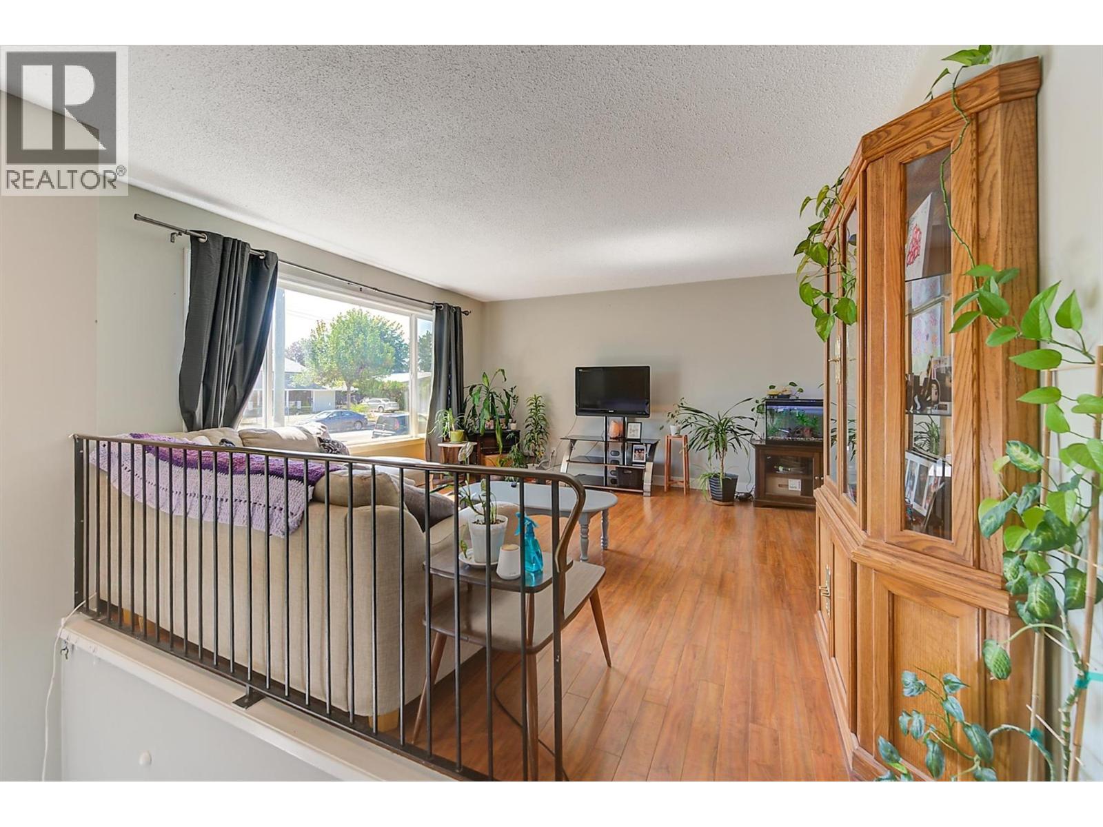 280 Holbrook Road W, Kelowna, British Columbia  V1W 4S2 - Photo 5 - 10376419