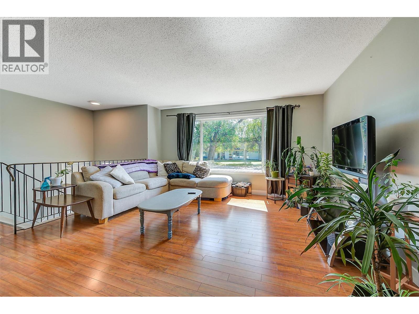 280 Holbrook Road W, Kelowna, British Columbia  V1W 4S2 - Photo 6 - 10376419