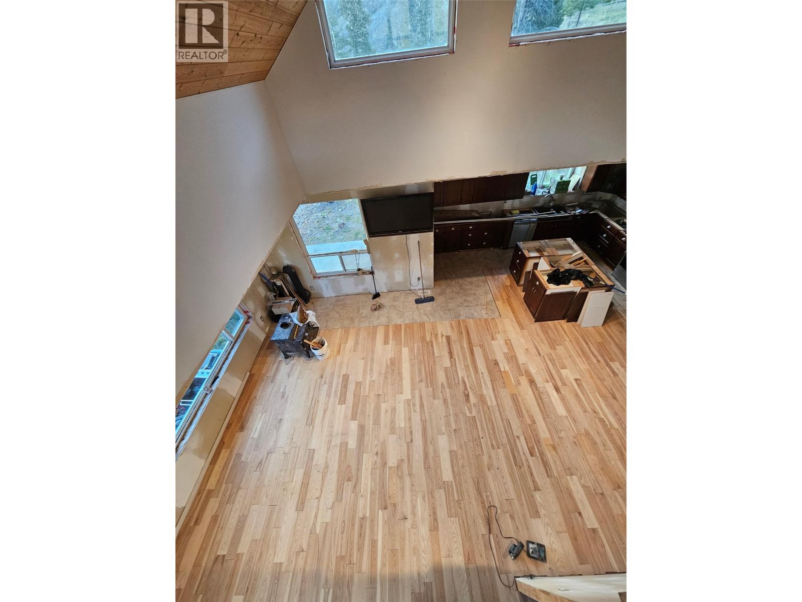 1600 Loon Lake Road, Cache Creek, British Columbia  V0K 1H0 - Photo 2 - 10376494