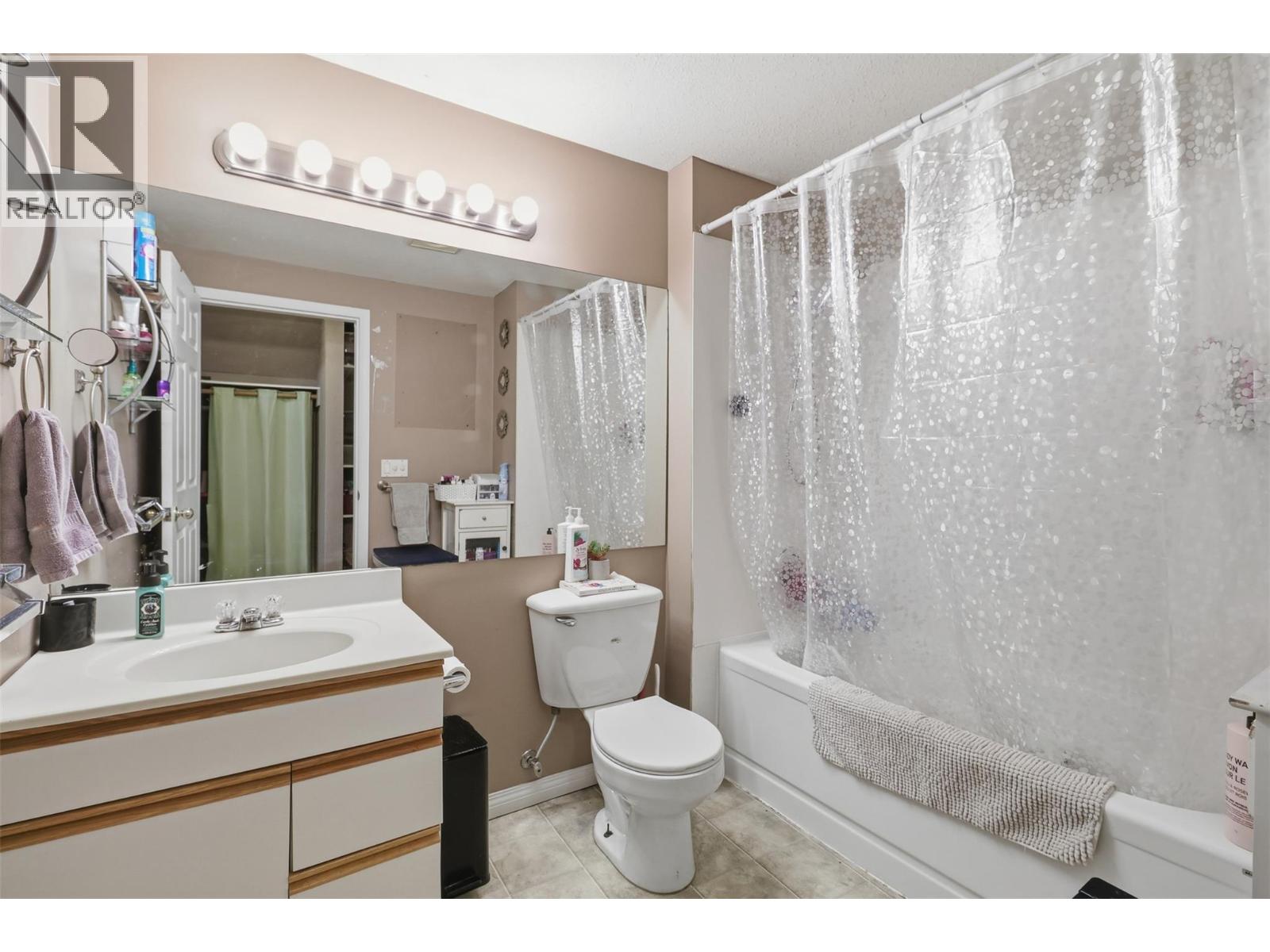 383 Columbia  W Street Unit# 13, Kamloops, British Columbia  V2C 1K5 - Photo 21 - 10376470