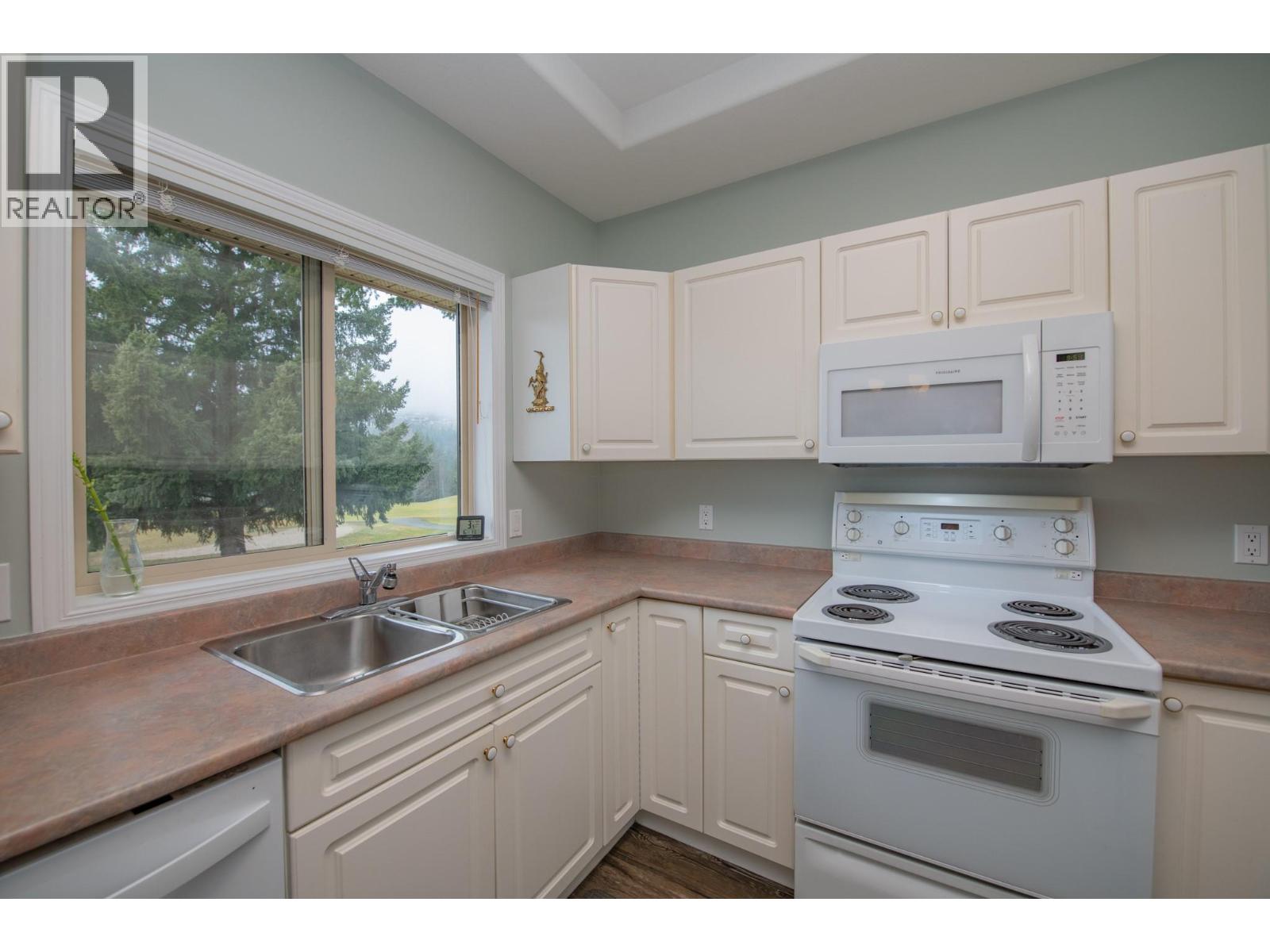 2550 Golf Course Drive Unit# 6, Blind Bay, British Columbia  V0E 1H1 - Photo 15 - 10374228