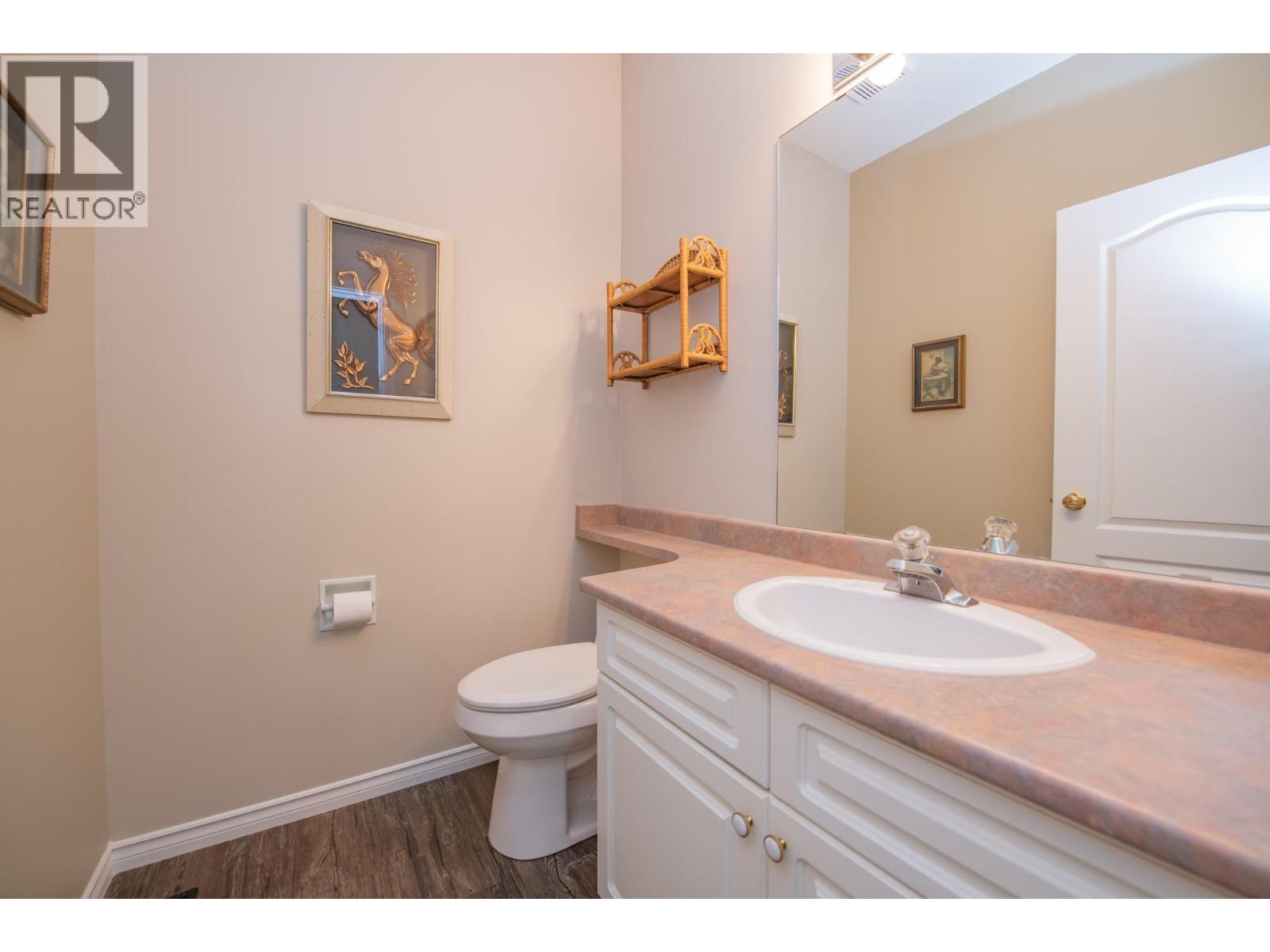 2550 Golf Course Drive Unit# 6, Blind Bay, British Columbia  V0E 1H1 - Photo 32 - 10374228