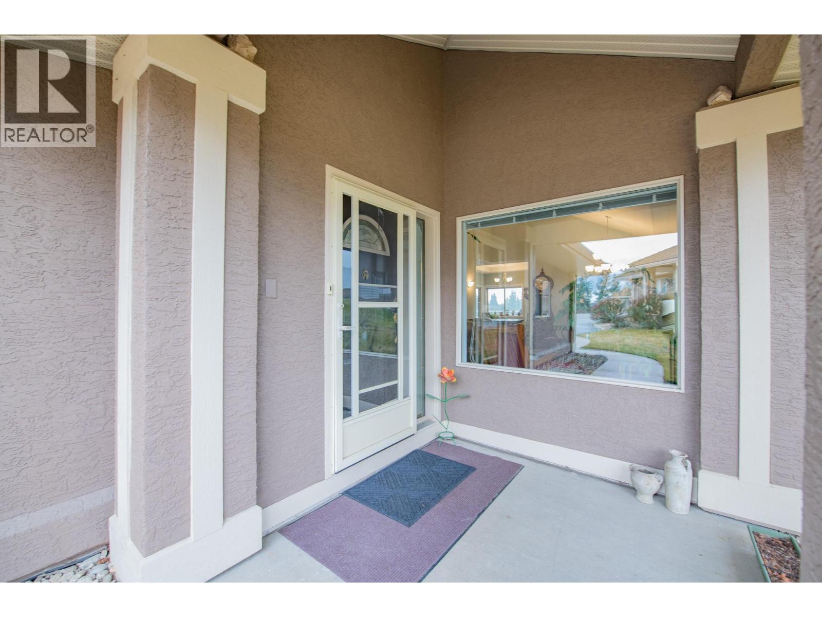 2550 Golf Course Drive Unit# 6, Blind Bay, British Columbia  V0E 1H1 - Photo 4 - 10374228