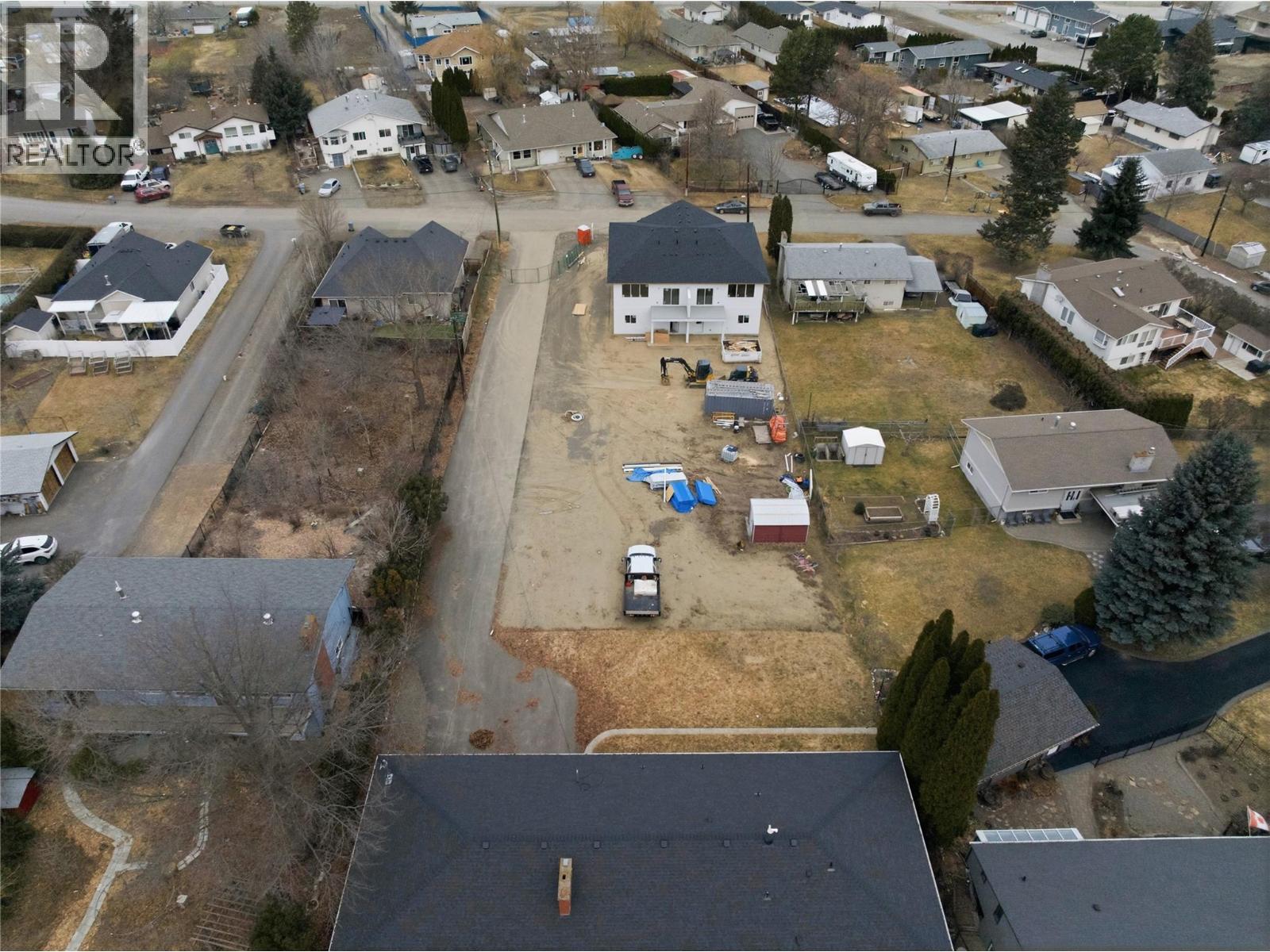 3277 Schubert Road, Kamloops, British Columbia  V2B 6Y4 - Photo 3 - 10376401