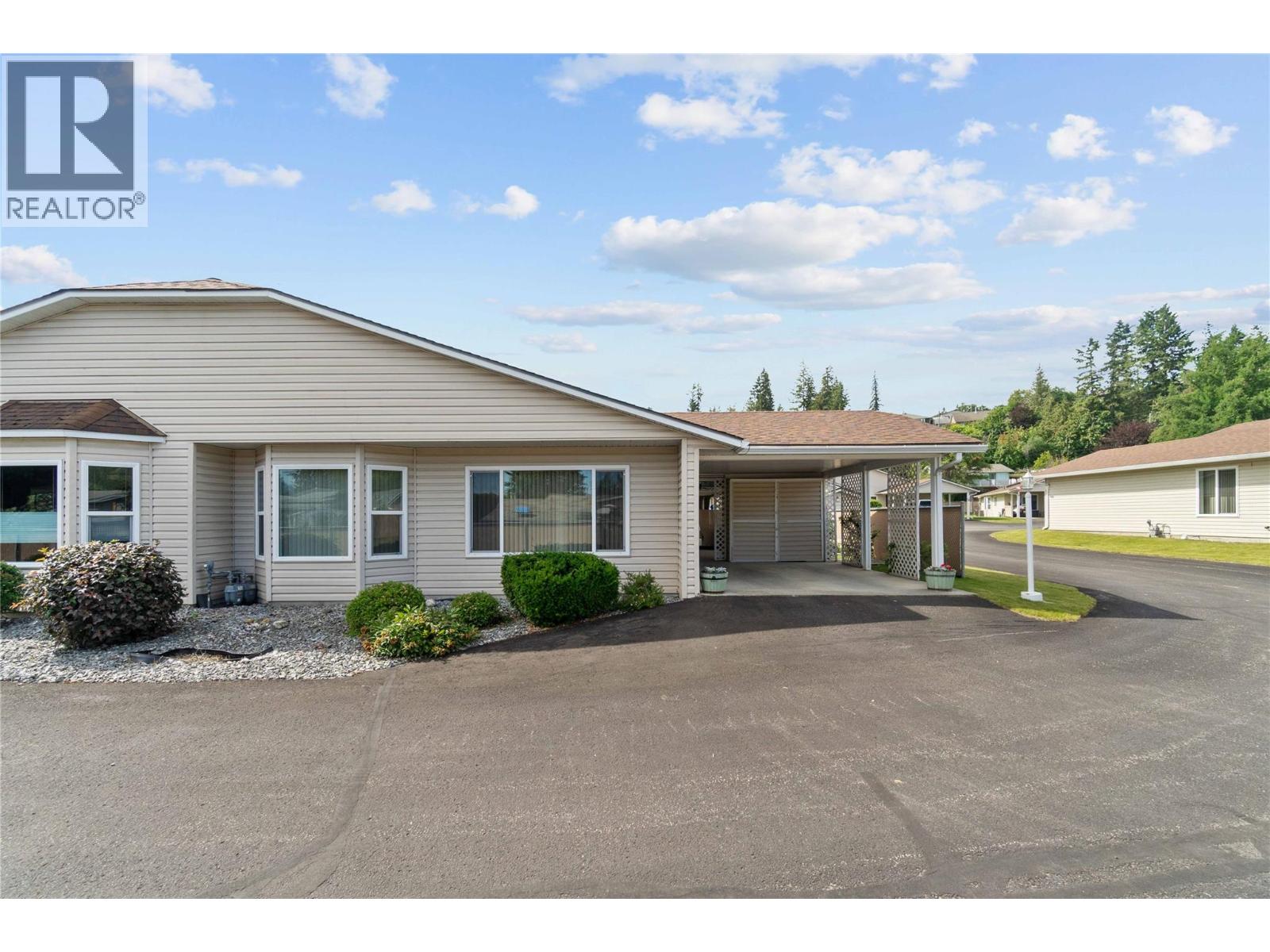 153 Salmon Arm Drive Unit# 11, Enderby, British Columbia  V4Y 6A1 - Photo 2 - 10375906