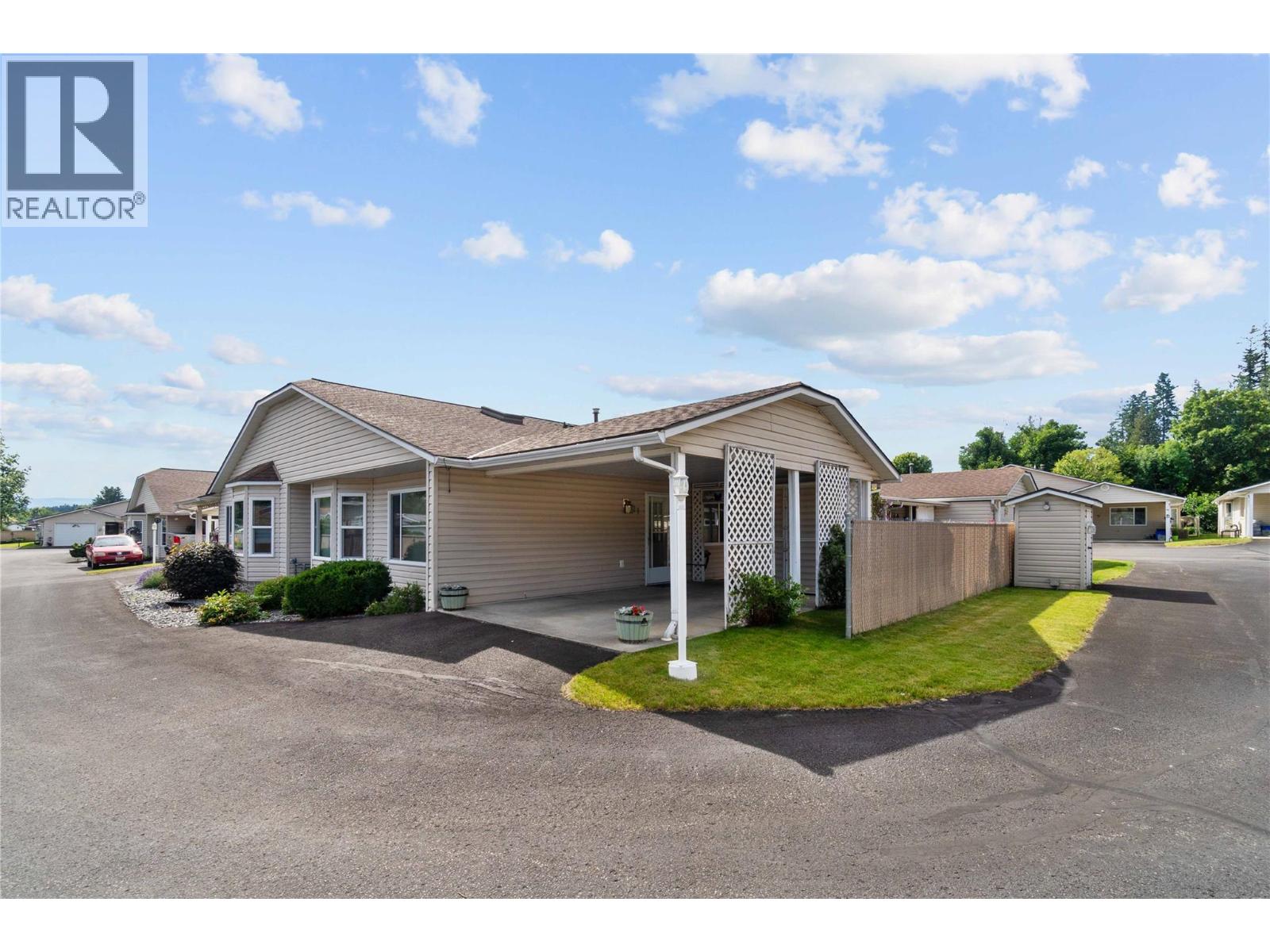 153 Salmon Arm Drive Unit# 11, Enderby, British Columbia  V4Y 6A1 - Photo 3 - 10375906