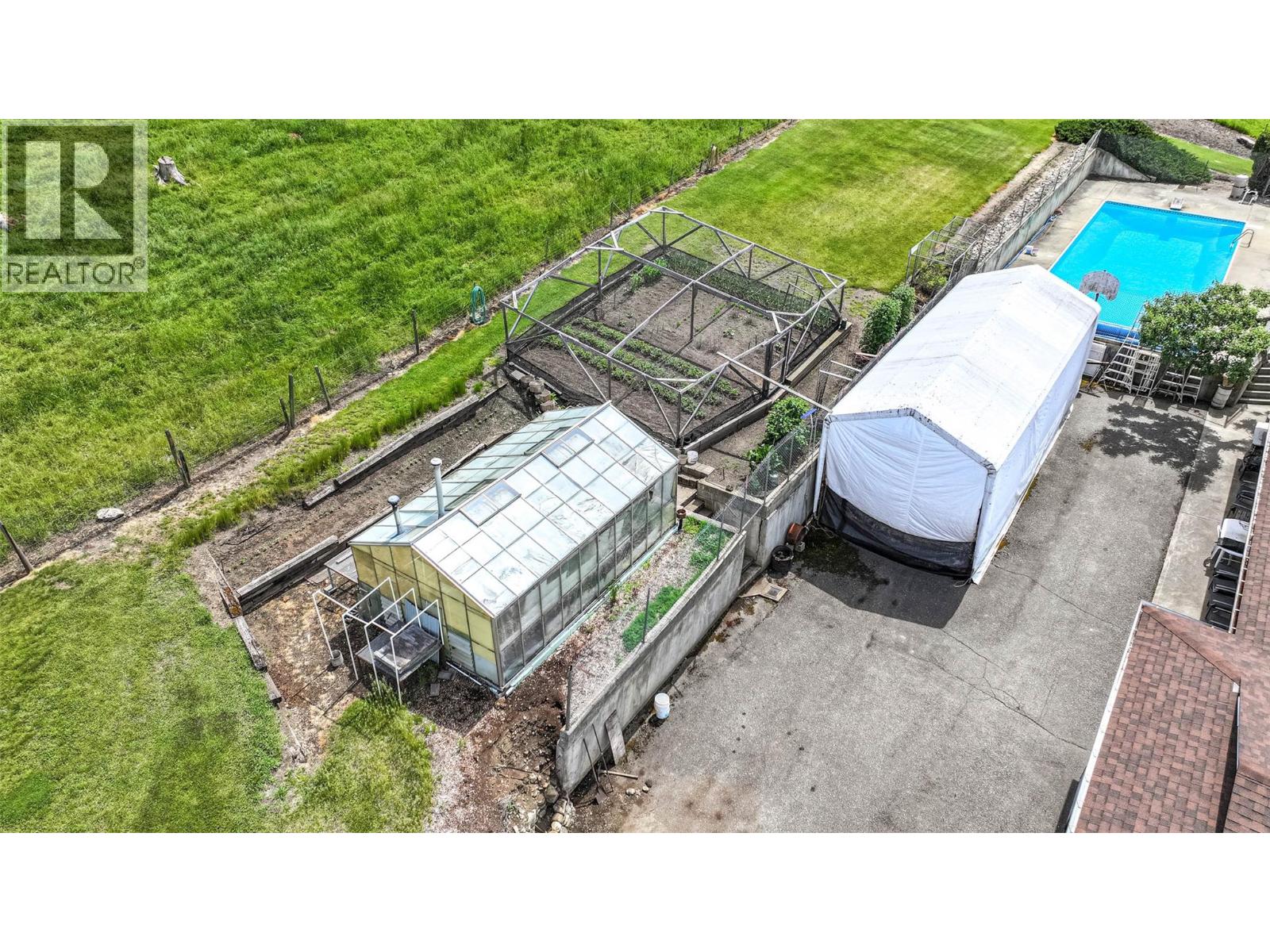 5541 Dixon Dam Road, Vernon, British Columbia  V1B 3J7 - Photo 11 - 10376453