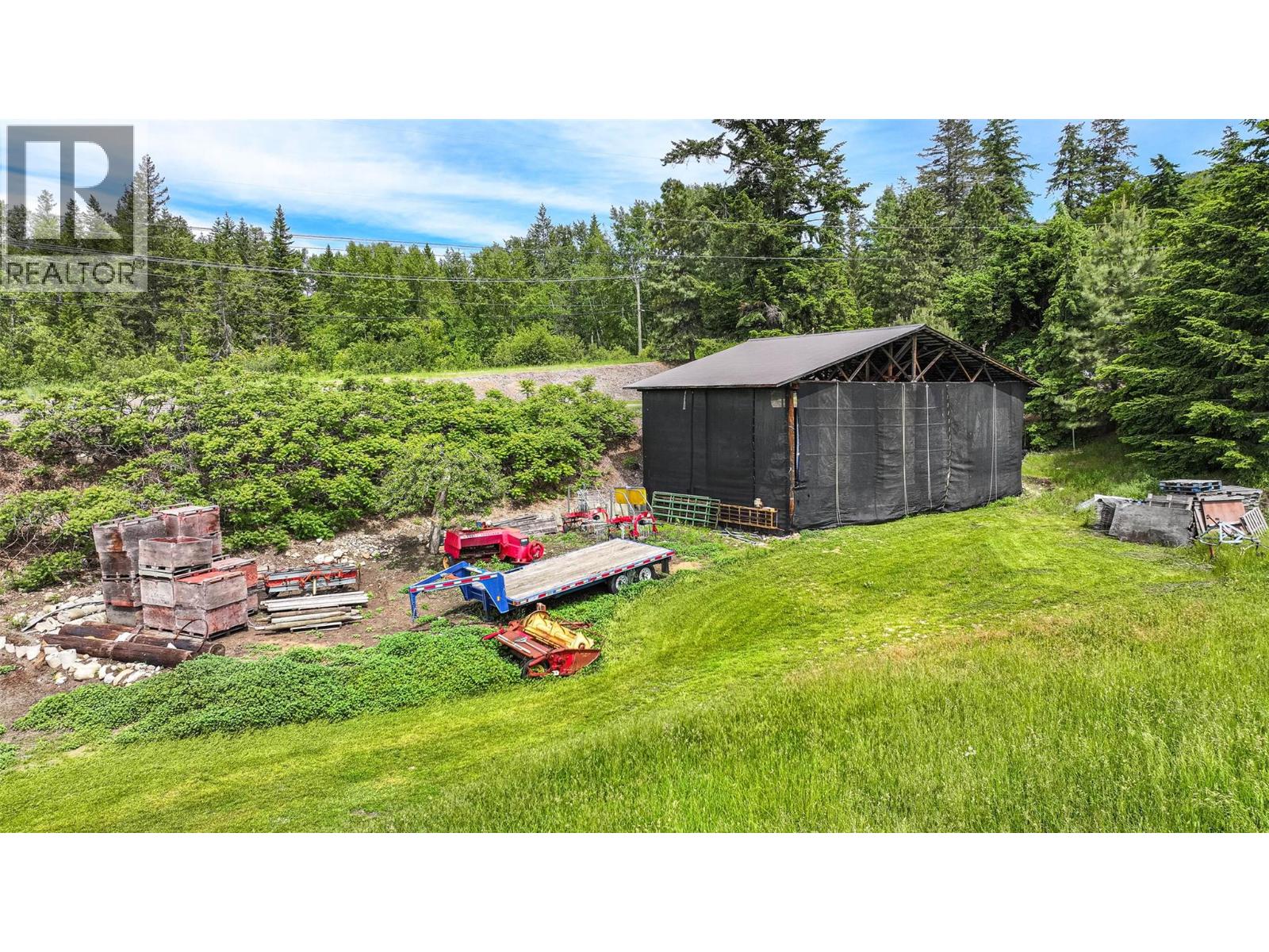 5541 Dixon Dam Road, Vernon, British Columbia  V1B 3J7 - Photo 16 - 10376453