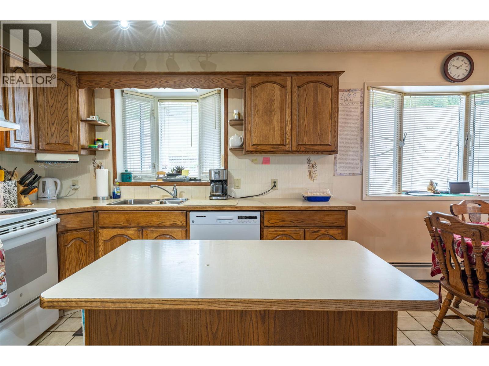 5541 Dixon Dam Road, Vernon, British Columbia  V1B 3J7 - Photo 32 - 10376453