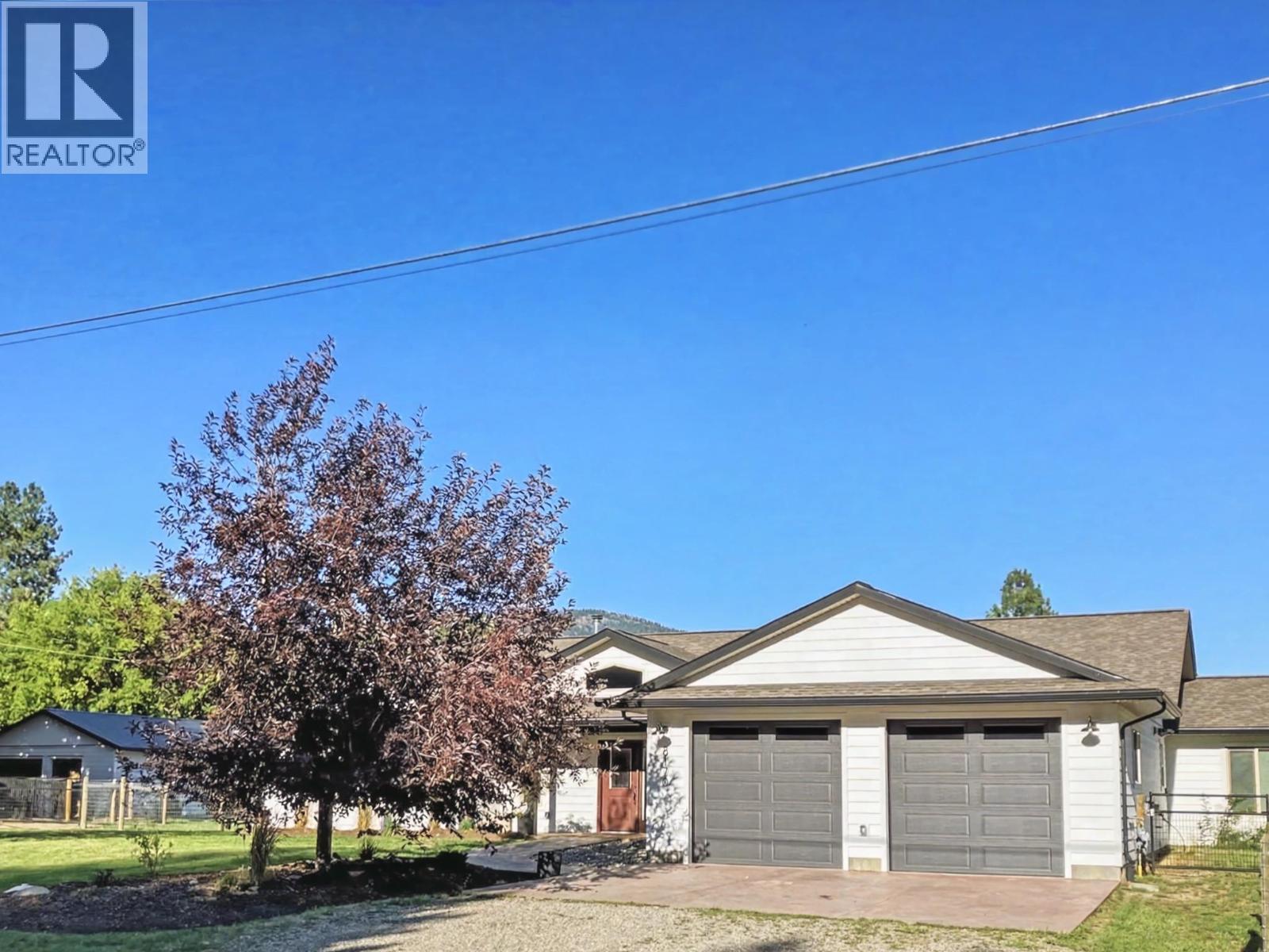 8170 Plotnikoff Road, Grand Forks, British Columbia  V0H 1H2 - Photo 1 - 10376518