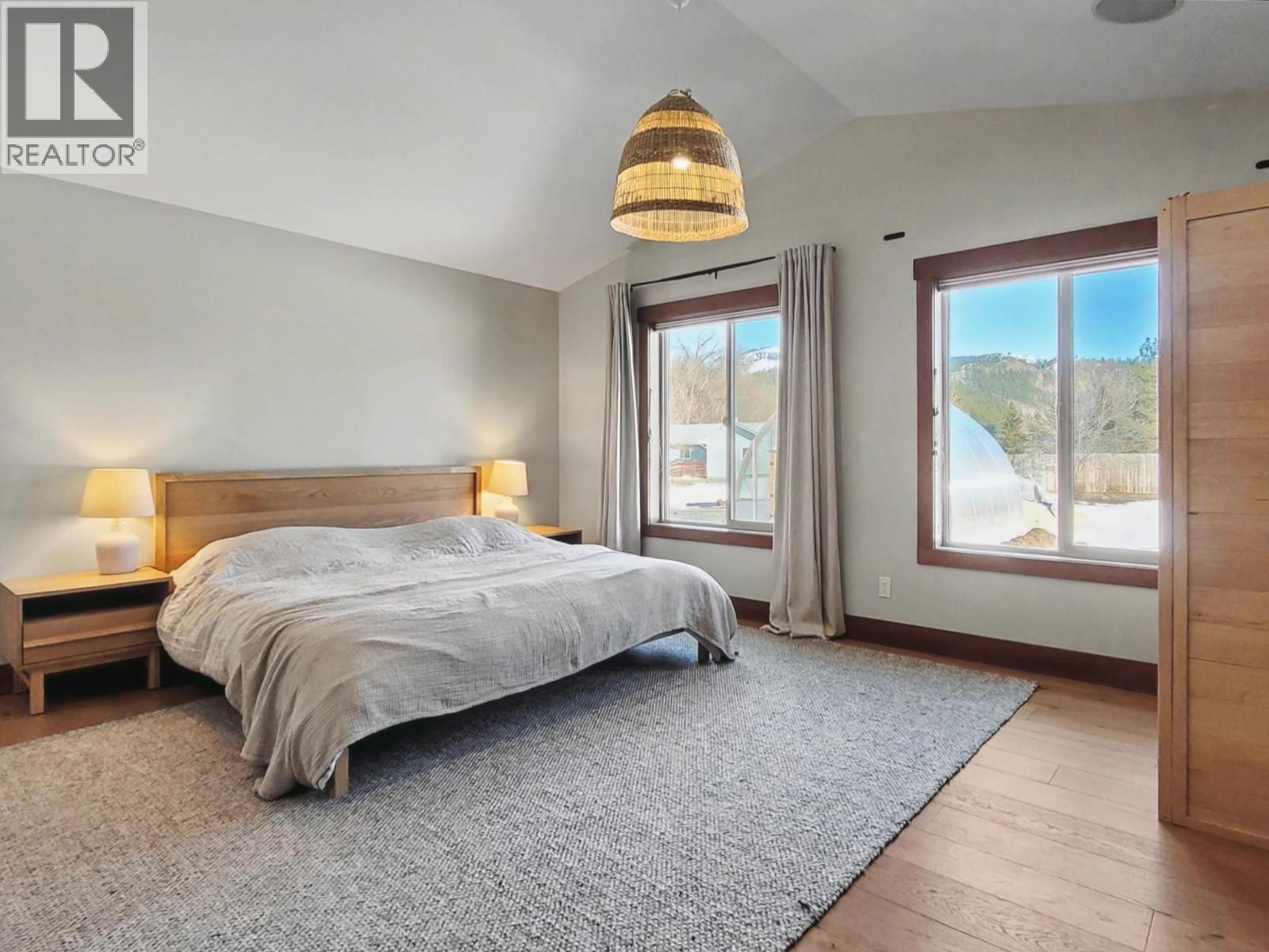 8170 Plotnikoff Road, Grand Forks, British Columbia  V0H 1H2 - Photo 19 - 10376518