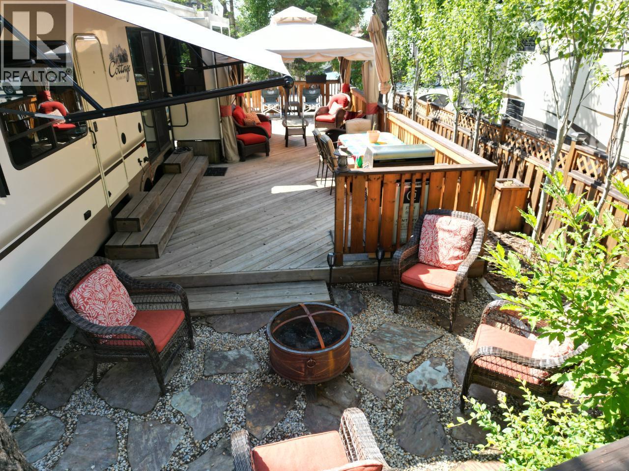 4868 Riverview Drive Unit# 55, Edgewater, British Columbia  V0A 1E0 - Photo 10 - 10376471