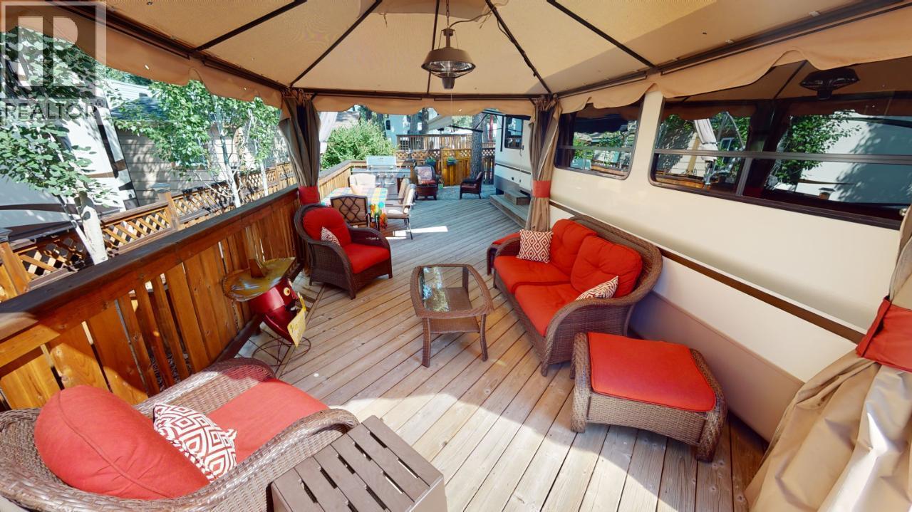 4868 Riverview Drive Unit# 55, Edgewater, British Columbia  V0A 1E0 - Photo 11 - 10376471