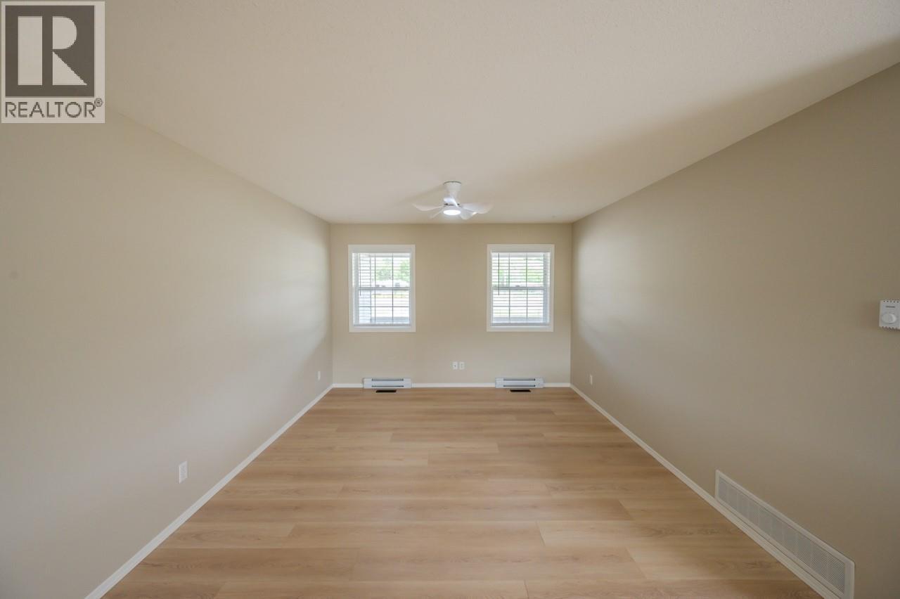 5629 Sawmill Road, Oliver, British Columbia  V0H 1T9 - Photo 16 - 10376346