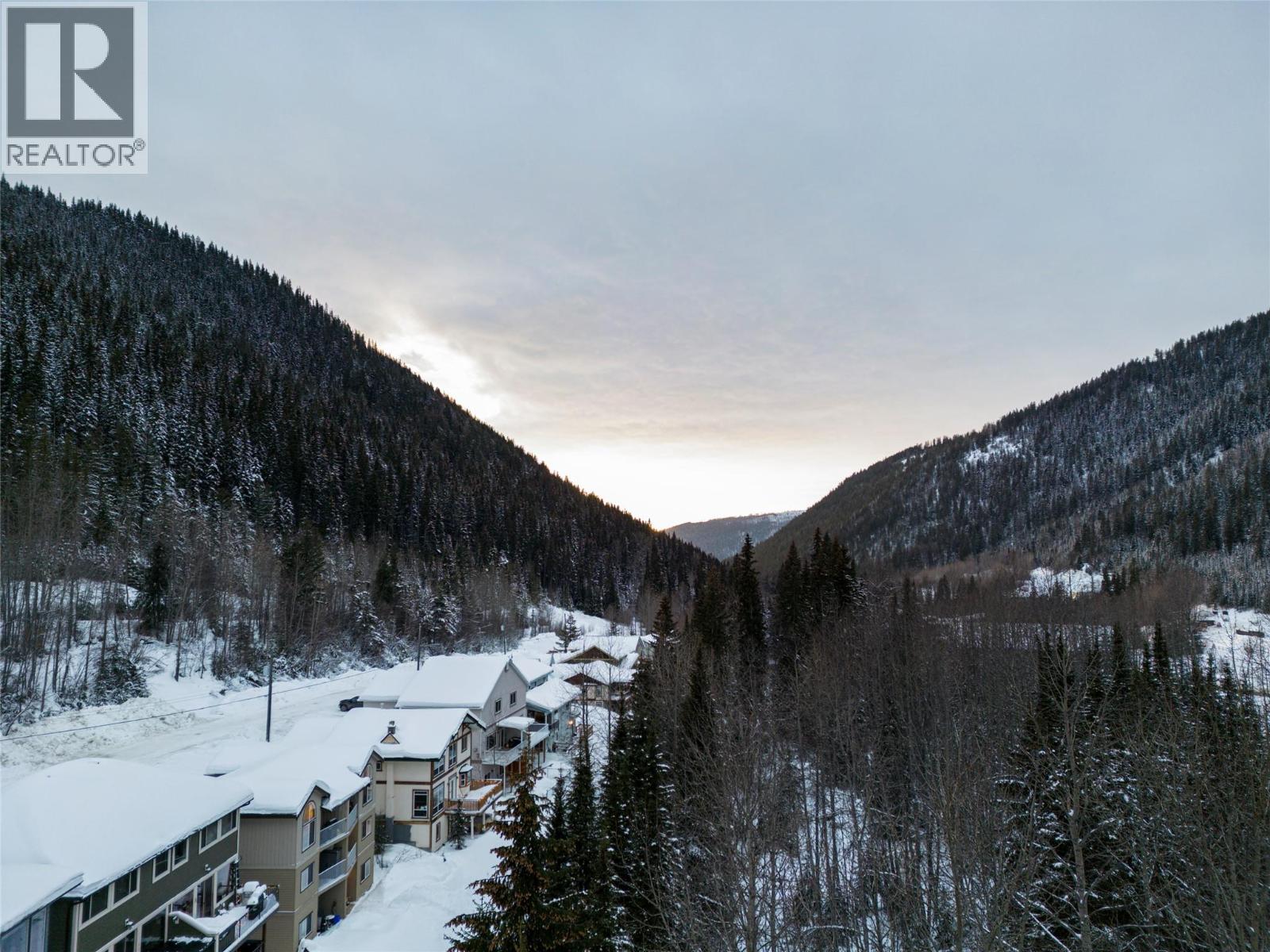 1380 Burfield Drive, Sun Peaks, British Columbia  V0E 5N0 - Photo 24 - 10376245