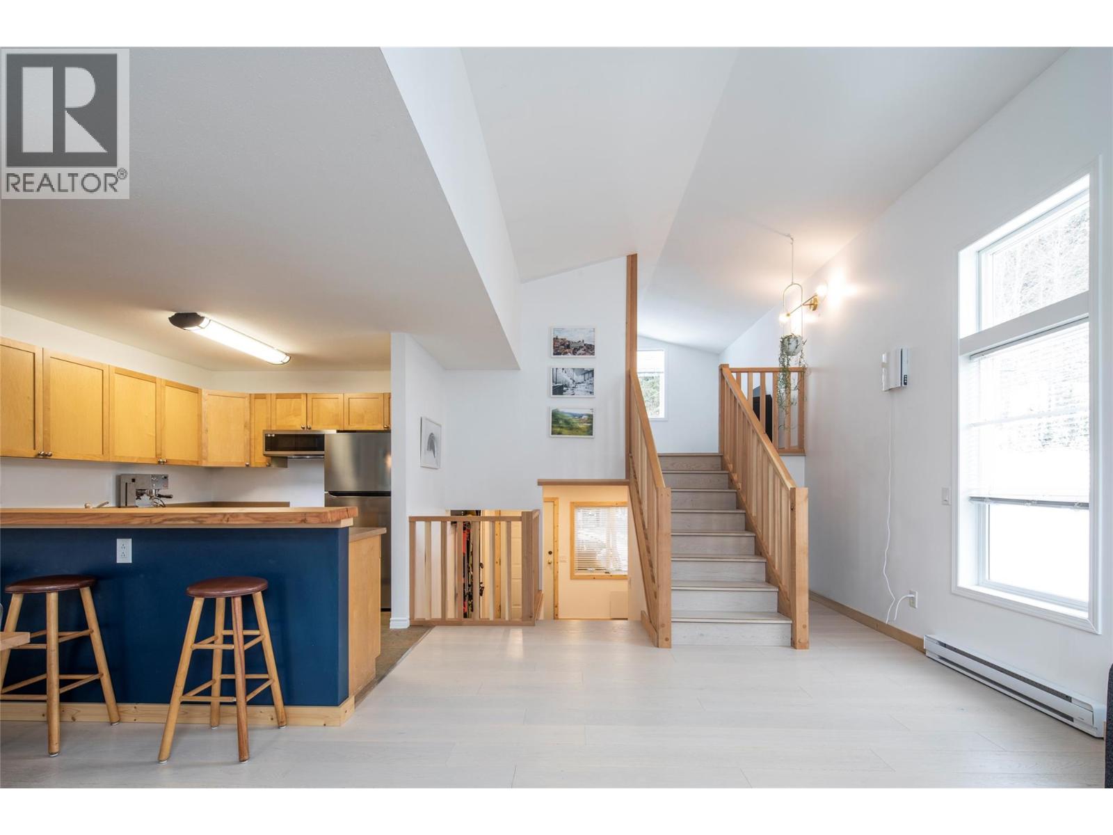 1380 Burfield Drive, Sun Peaks, British Columbia  V0E 5N0 - Photo 6 - 10376245