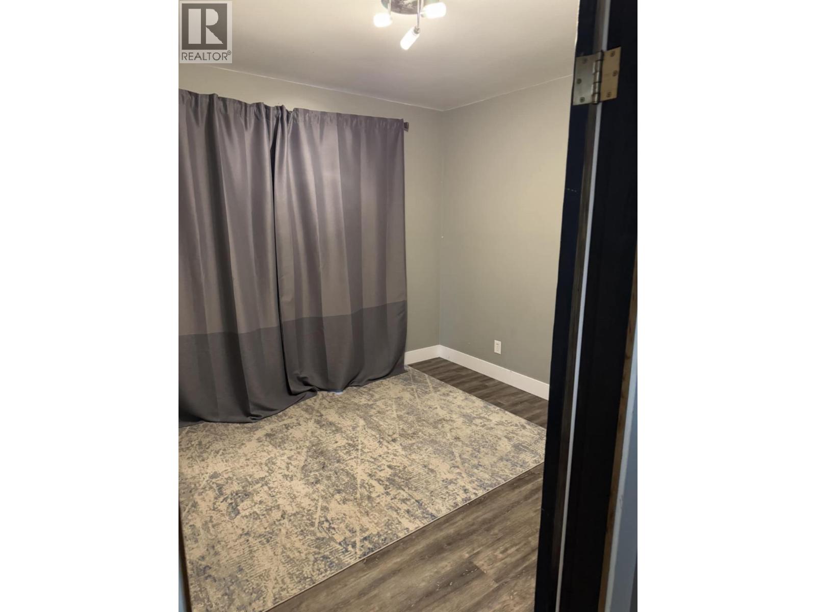 2193 Park Avenue, Lumby, British Columbia  V0E 2G0 - Photo 18 - 10376468