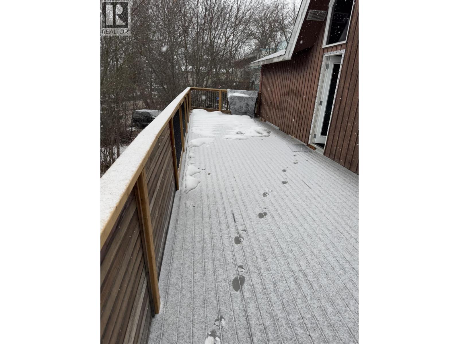 2193 Park Avenue, Lumby, British Columbia  V0E 2G0 - Photo 25 - 10376468