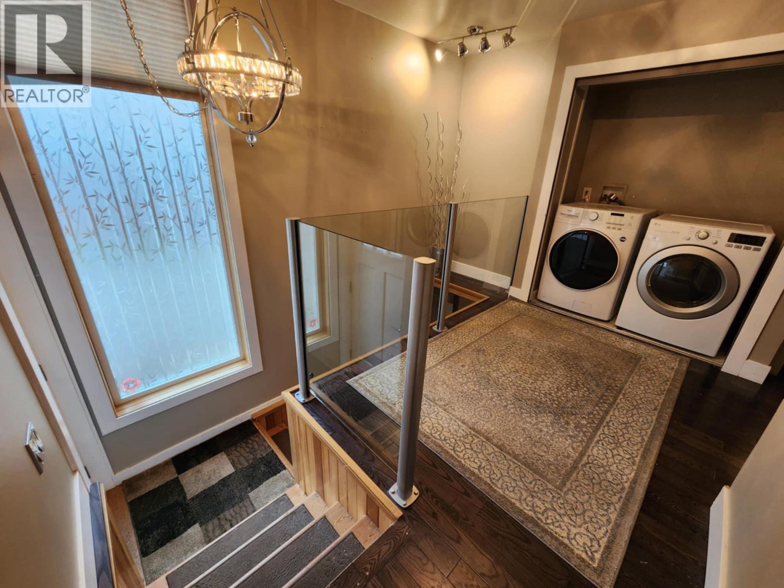 2193 Park Avenue, Lumby, British Columbia  V0E 2G0 - Photo 37 - 10376468