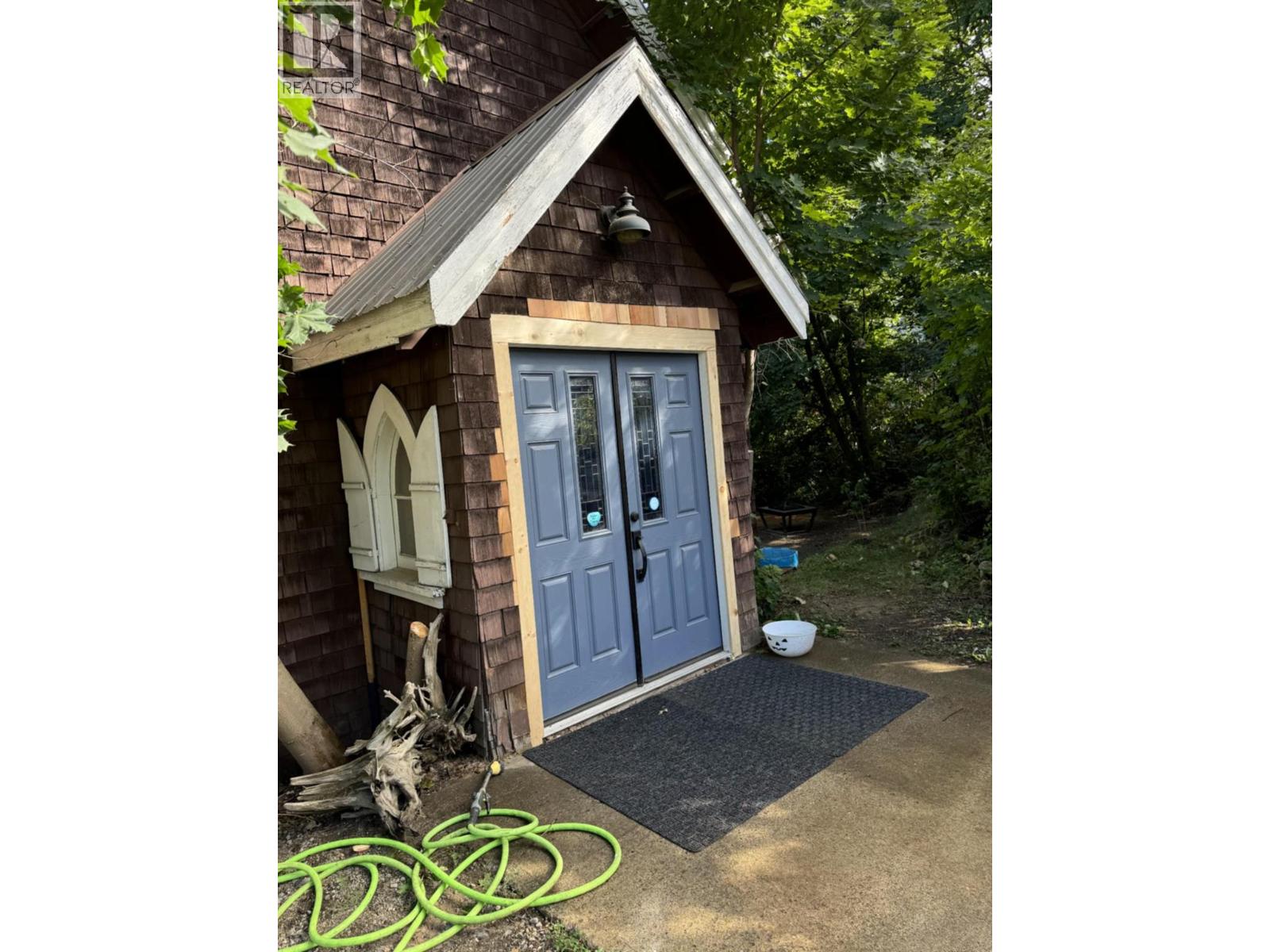 2193 Park Avenue, Lumby, British Columbia  V0E 2G0 - Photo 63 - 10376468