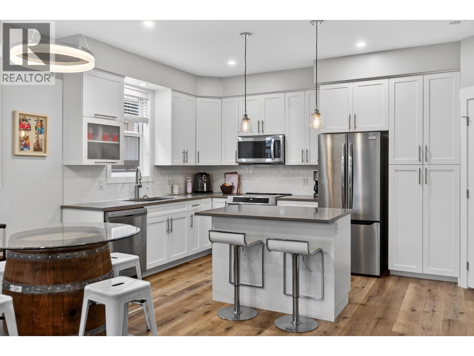 1934 Ethel Street, Kelowna, British Columbia  V1Y 2Z5 - Photo 4 - 10375730