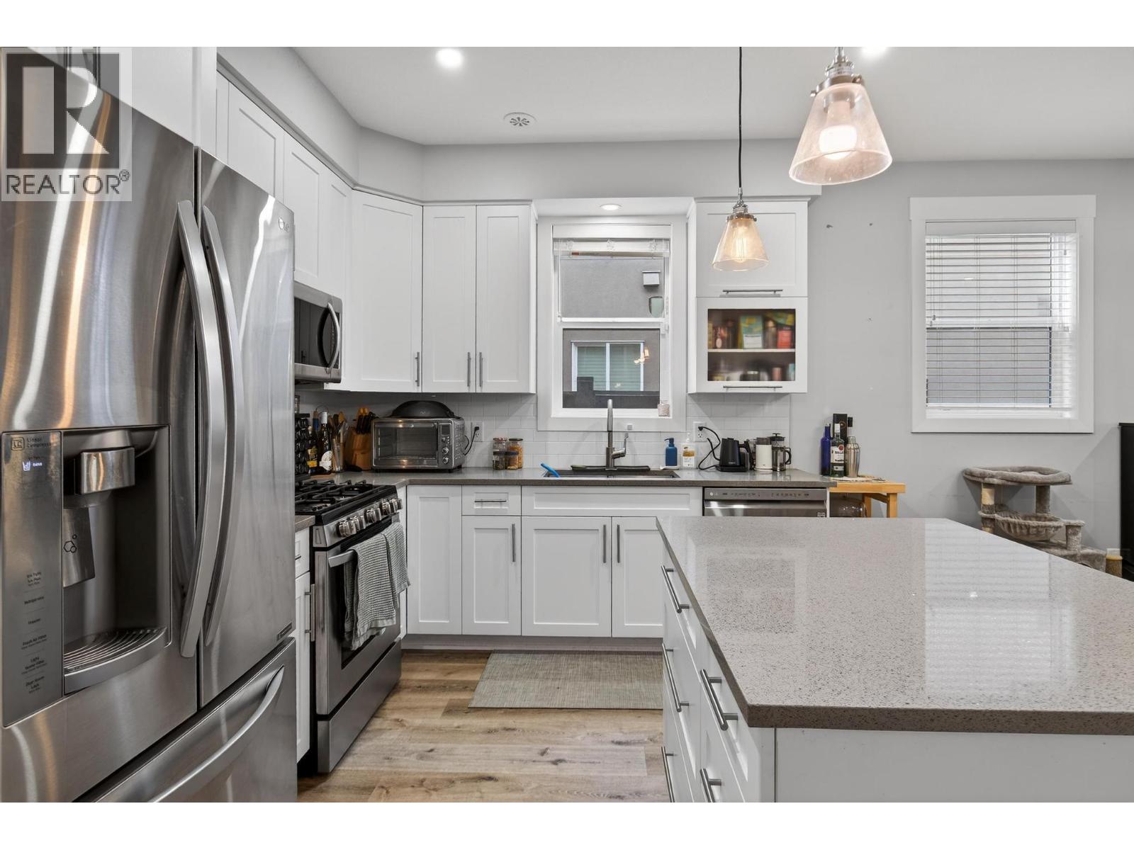 1932 Ethel Street, Kelowna, British Columbia  V1Y 2Z5 - Photo 4 - 10375725