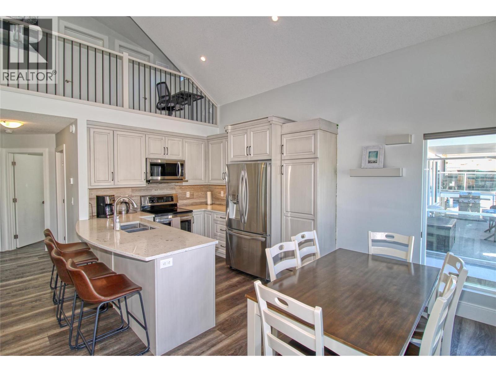 6742 Marbella Loop Unit# 302, Kelowna, British Columbia  V1Z 3R8 - Photo 16 - 10376458