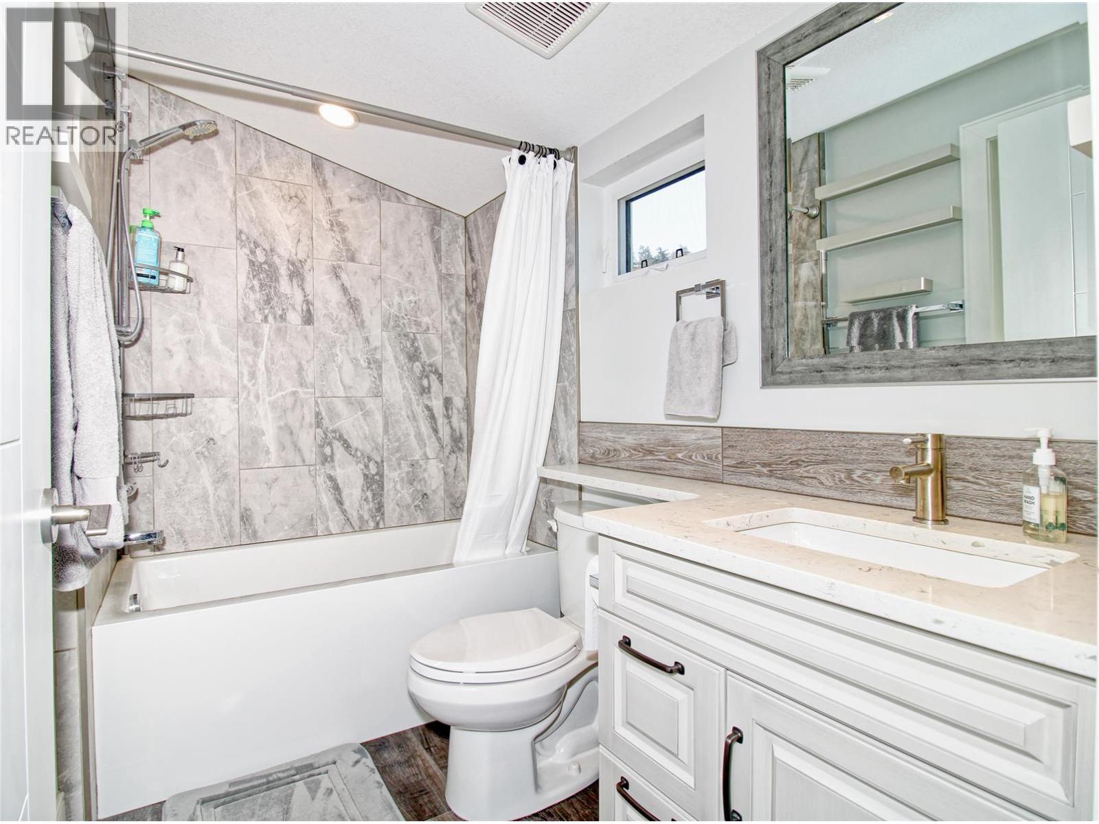 6742 Marbella Loop Unit# 302, Kelowna, British Columbia  V1Z 3R8 - Photo 34 - 10376458