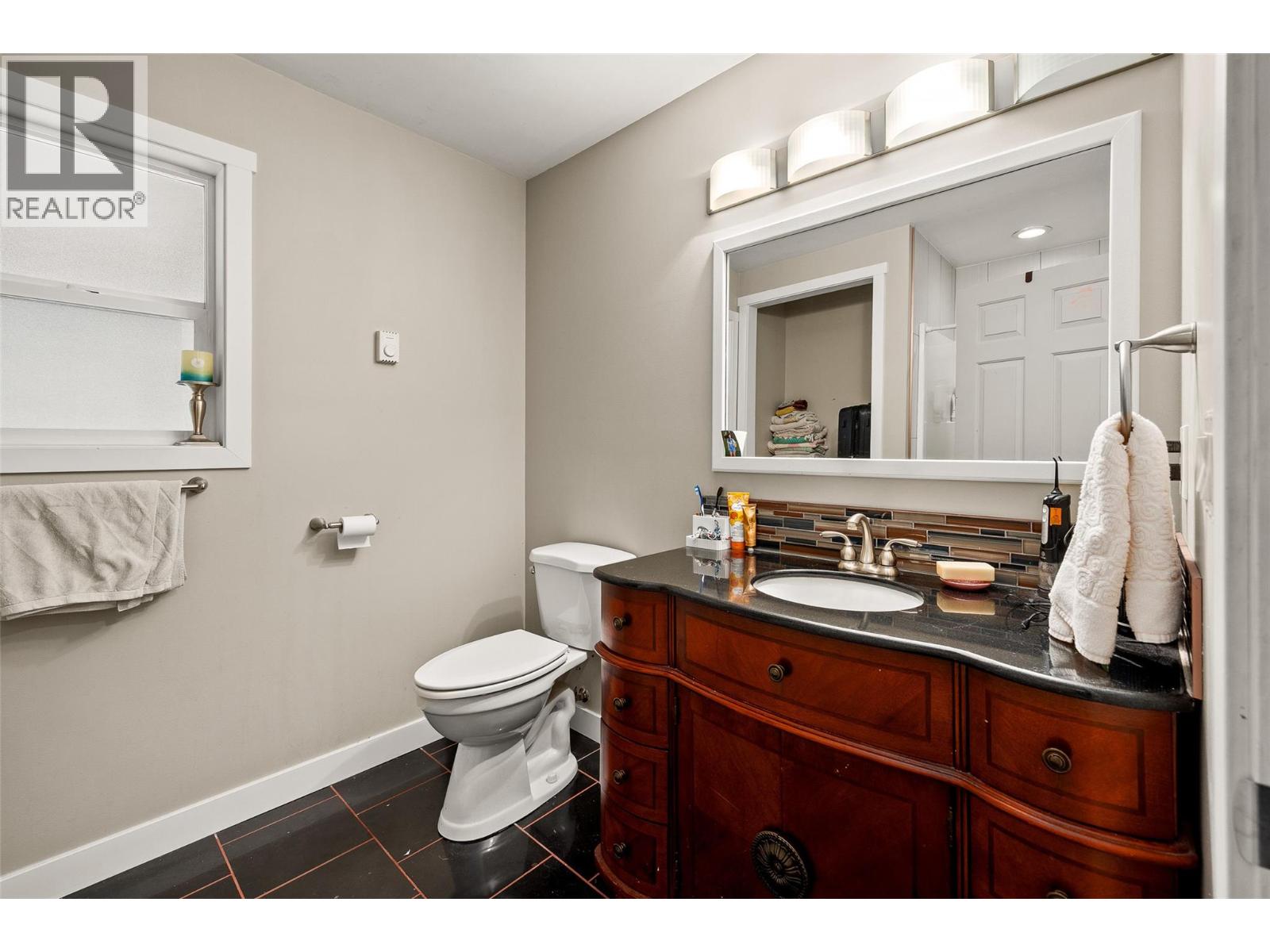 674 Muir Road, Kelowna, British Columbia  V1Z 3W2 - Photo 32 - 10376186