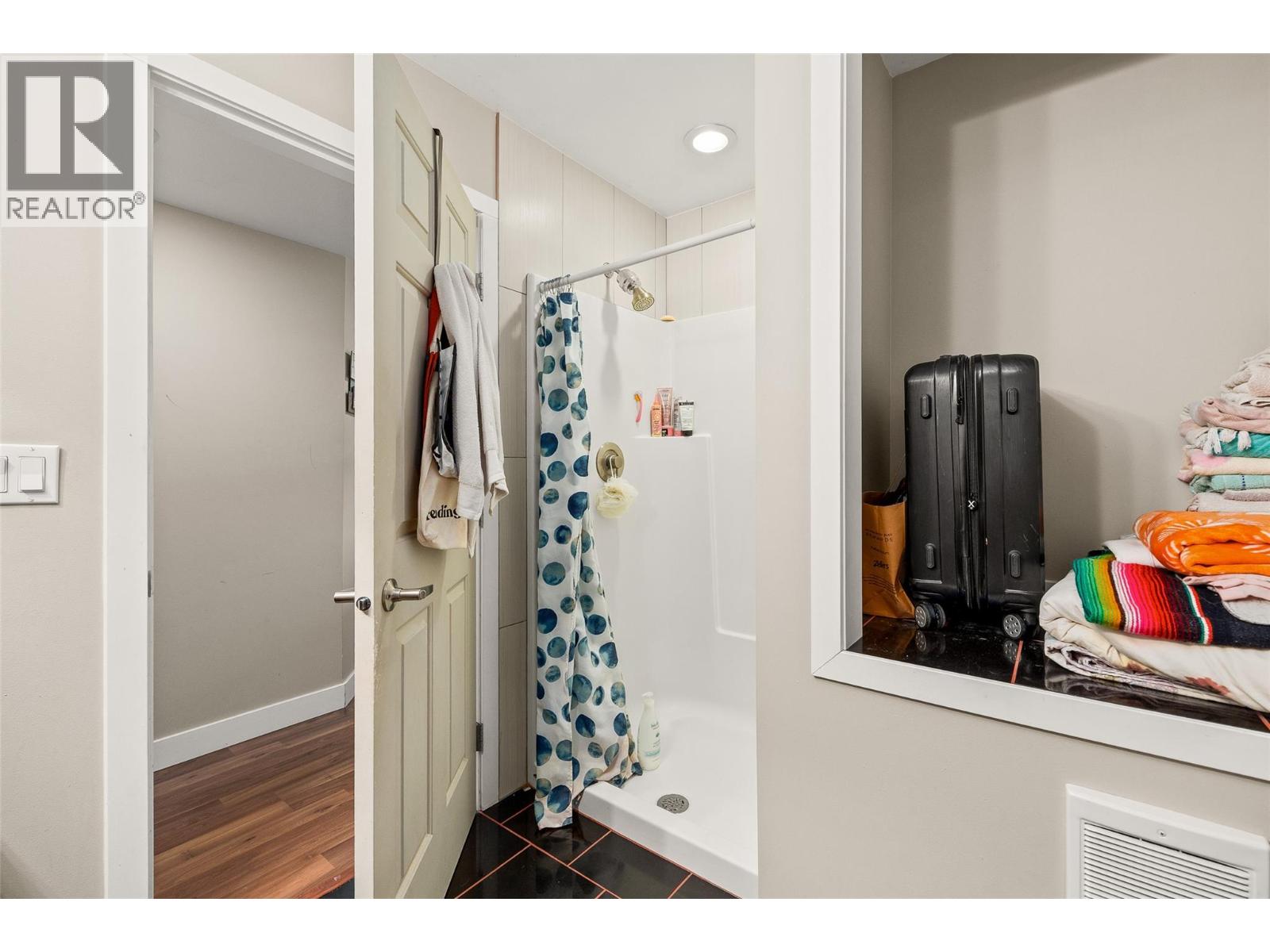 674 Muir Road, Kelowna, British Columbia  V1Z 3W2 - Photo 33 - 10376186